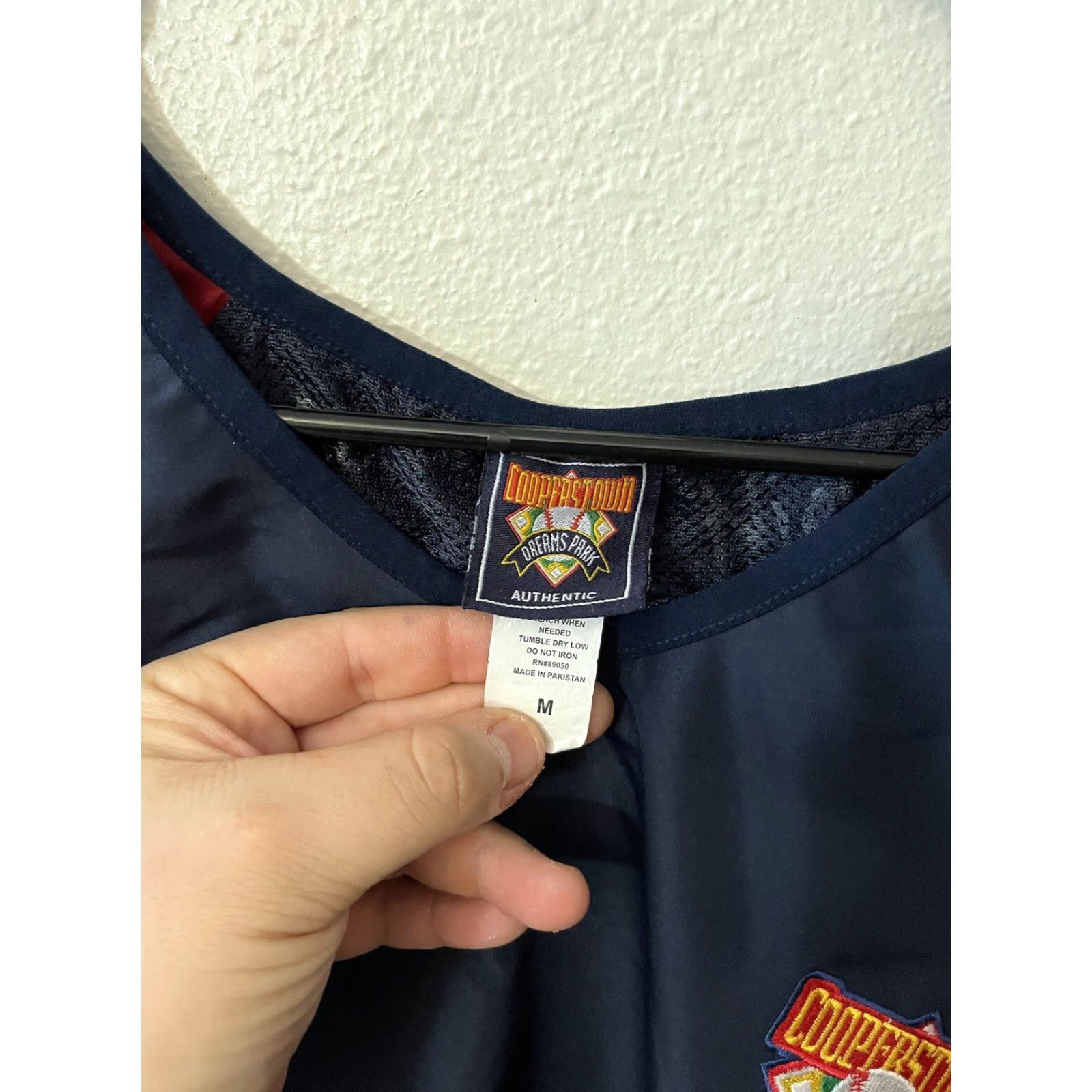 Vintage Cooperstown Authentic Mens Pullover Wind Shirt Casual Short Sleeve V-Neck Navy Blue Red 100% Polyester Softshell Embroidered Dream Size US M / EU 48-50 / 2 - 4 Thumbnail