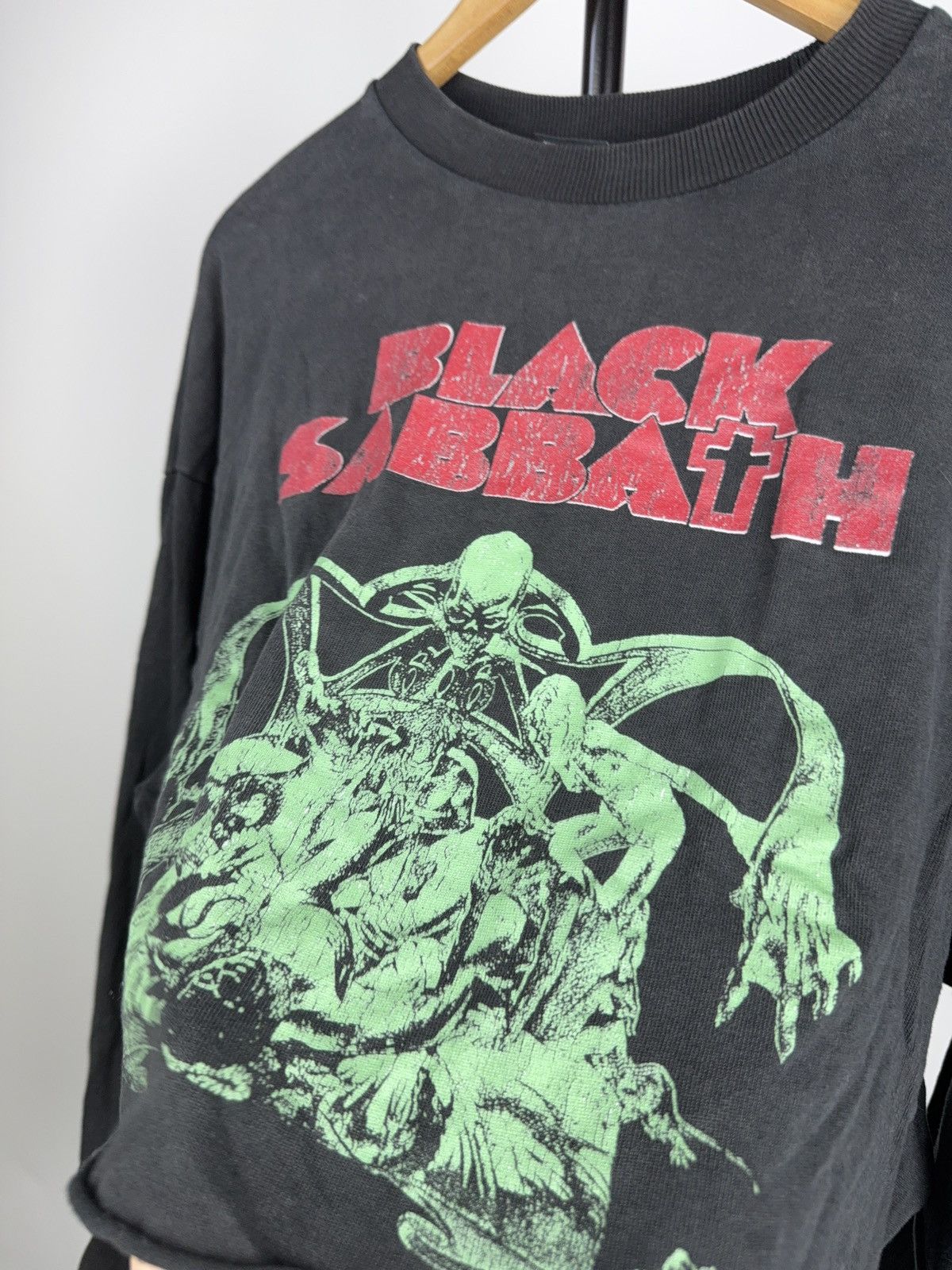 Black Sabbath 2019 Black Sabbath Band Cropped Long Sleeve Tee Bershka Y2K Size L / US 10 / IT 46 - 11 Thumbnail