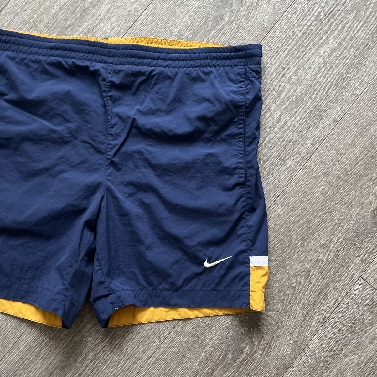 Nike Vintage 90s Nike Shorts Size US 34 / EU 50 - 4 Thumbnail