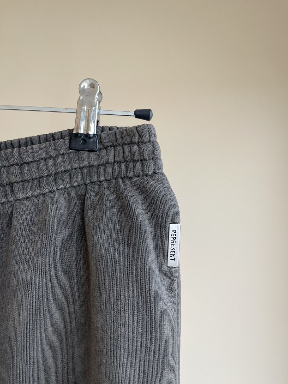 Represent Clo. Patron Of The Club Fade Out Wash Heavy Cotton Sweatpants Size US 30 / EU 46 - 11 Thumbnail