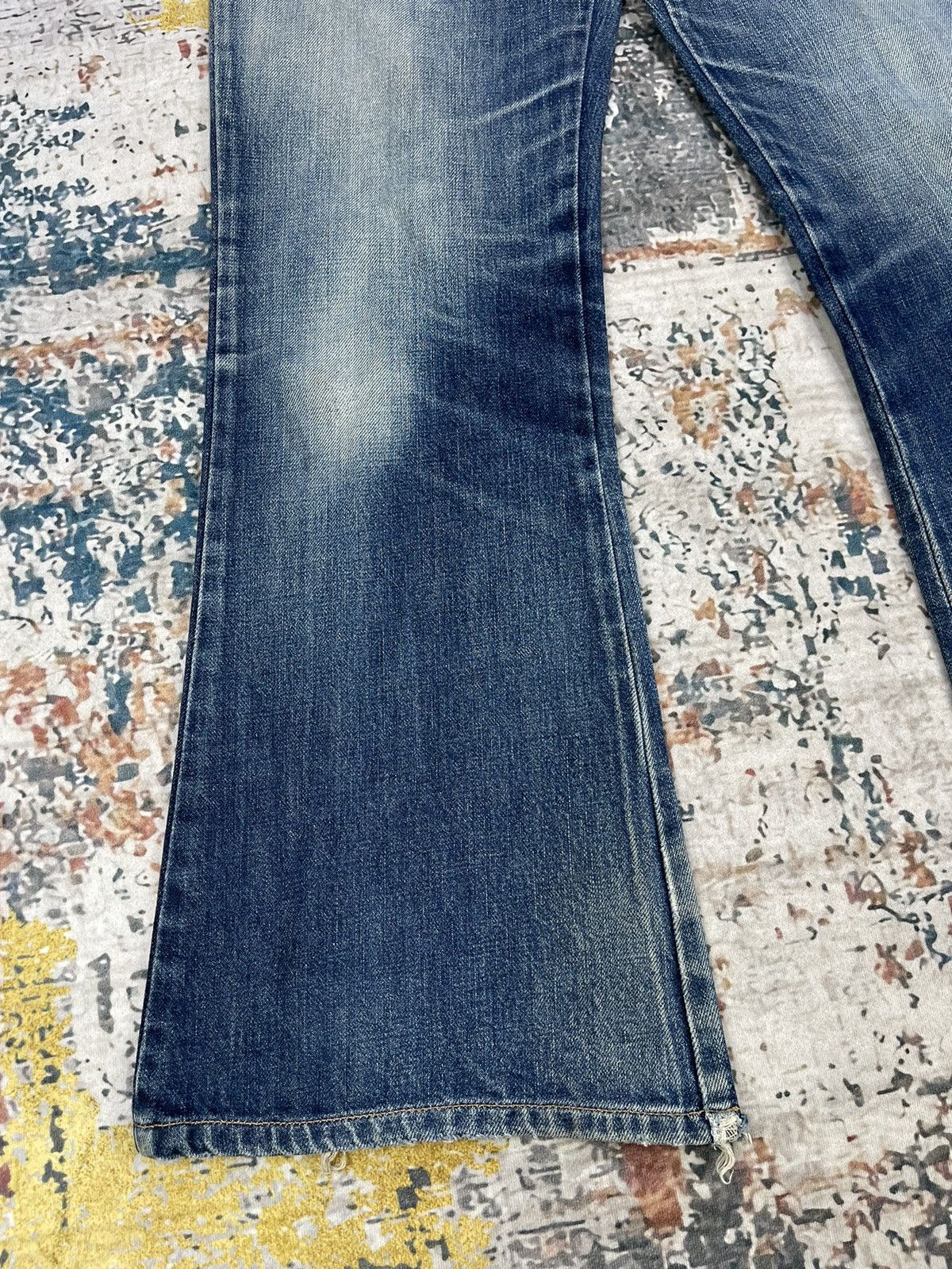 Wrangler Vtg 90s Wrangler Patch Pocket Boot Cut Flared Jeans Size 30" / US 8 / IT 44 - 6 Thumbnail