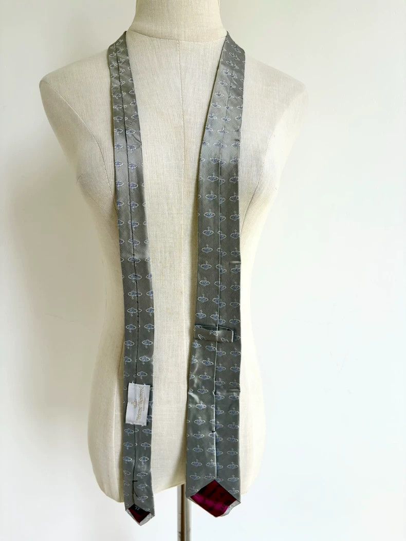 Vivienne Westwood Vivienne Westwood Old silver embroidered Saturn tie Size ONE SIZE - 4 Thumbnail