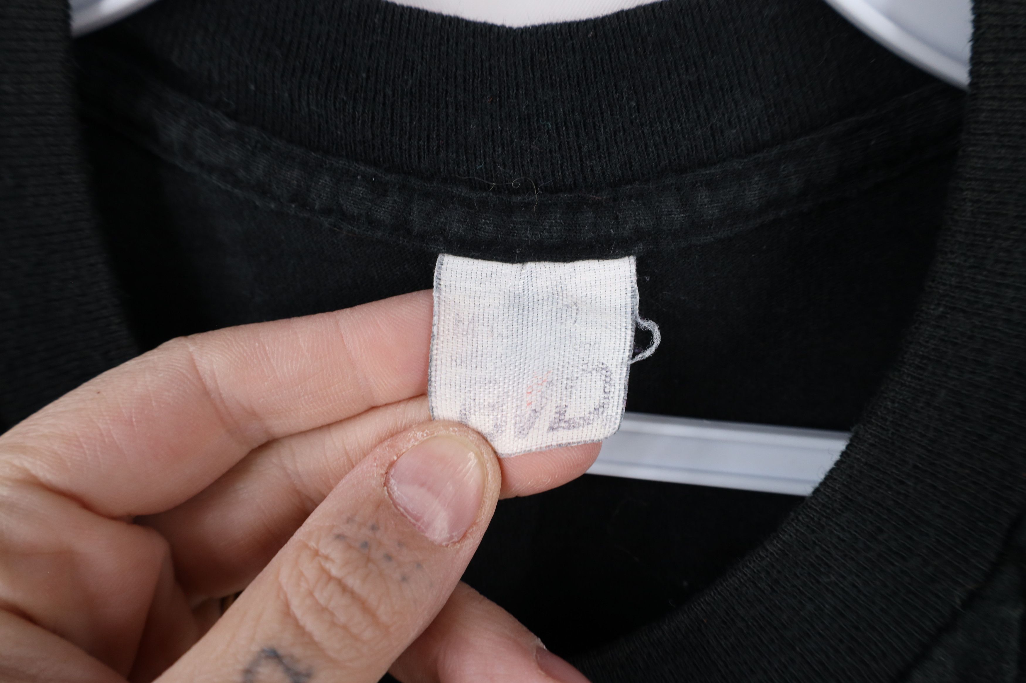 Vintage Vintage 90s Streetwear Blank Cotton Pocket T-Shirt Black USA Size US M / EU 48-50 / 2 - 7 Thumbnail