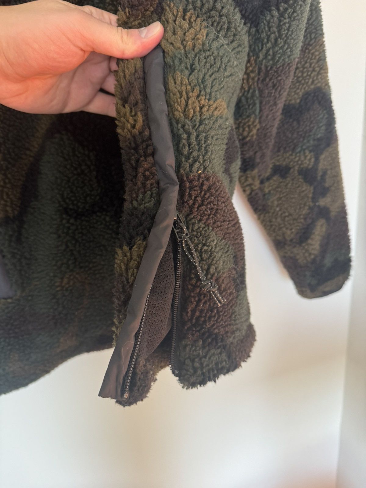 Carhartt Wip Carhartt WIP Camo Pullover Size US L / EU 52-54 / 3 - 4 Thumbnail