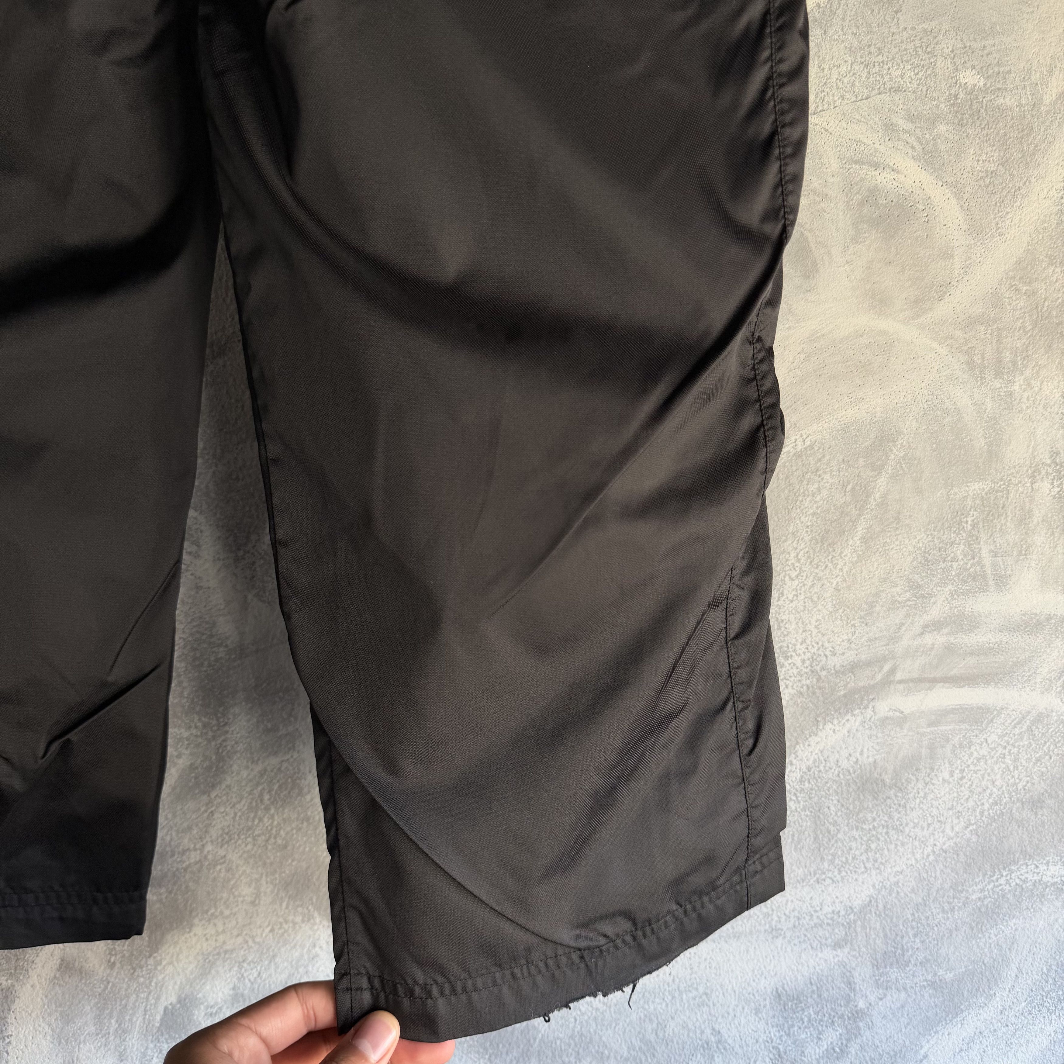 Adidas Vtg Adidas Track Pants White 3 Stripe 90s Logo Zippered Leg Size US 30 / EU 46 - 8 Thumbnail