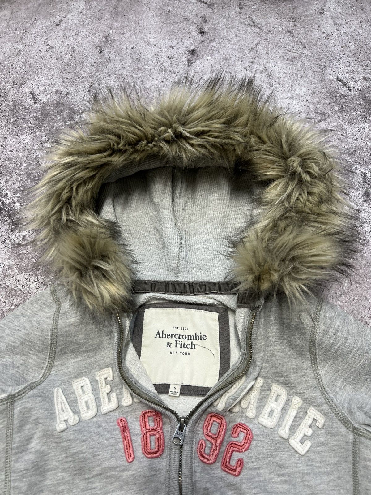 Abercrombie & Fitch Y2K Vintage Abercrombie Fur Hoodie Lgb if6was9 style Size S / US 4 / IT 40 - 8 Thumbnail