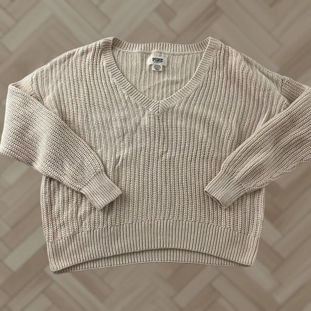 Victoria's Secret Victoria's Secret PINK Pullover Sweater Women Large V-Neck Pink 90s? No, 2000s? Size L / US 10 / IT 46 - 1 Thumbnail