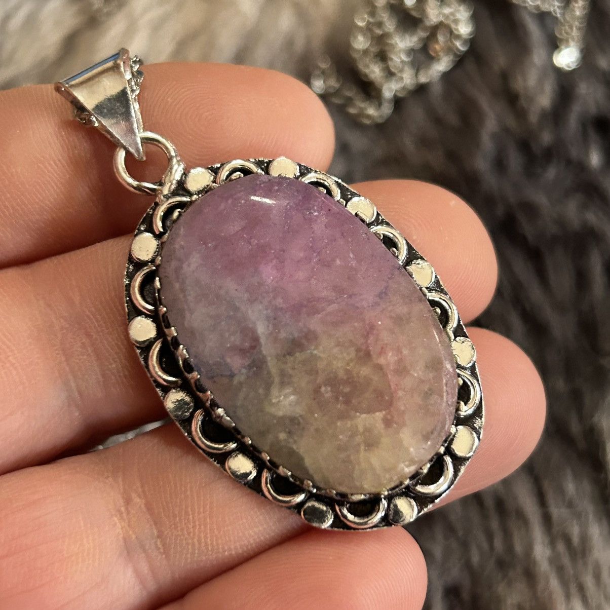 Handmade Handcrafted oval crackle quartz dogtooth 925 necklace Size ONE SIZE - 1 Thumbnail