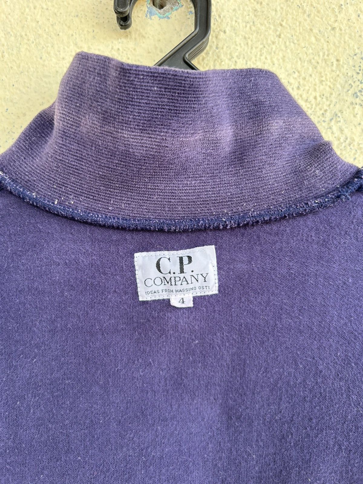 C.P. Company C.P. Company Spell Out Sweatshirt Size US S / EU 44-46 / 1 - 9 Thumbnail