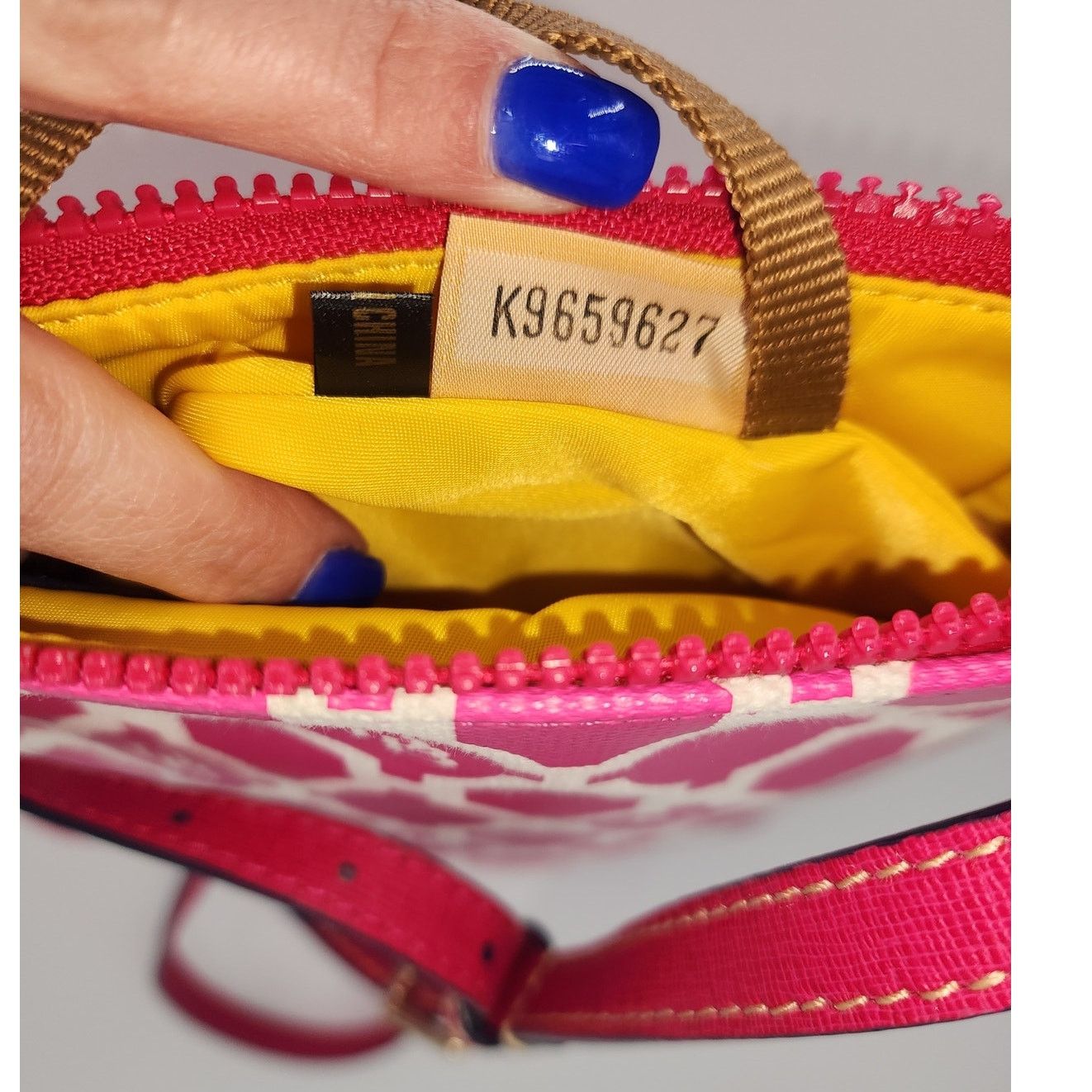 Dooney & Bourke Dooney & Bourke Pink & White Geo Print Canvas Crossbody Size ONE SIZE - 15 Thumbnail