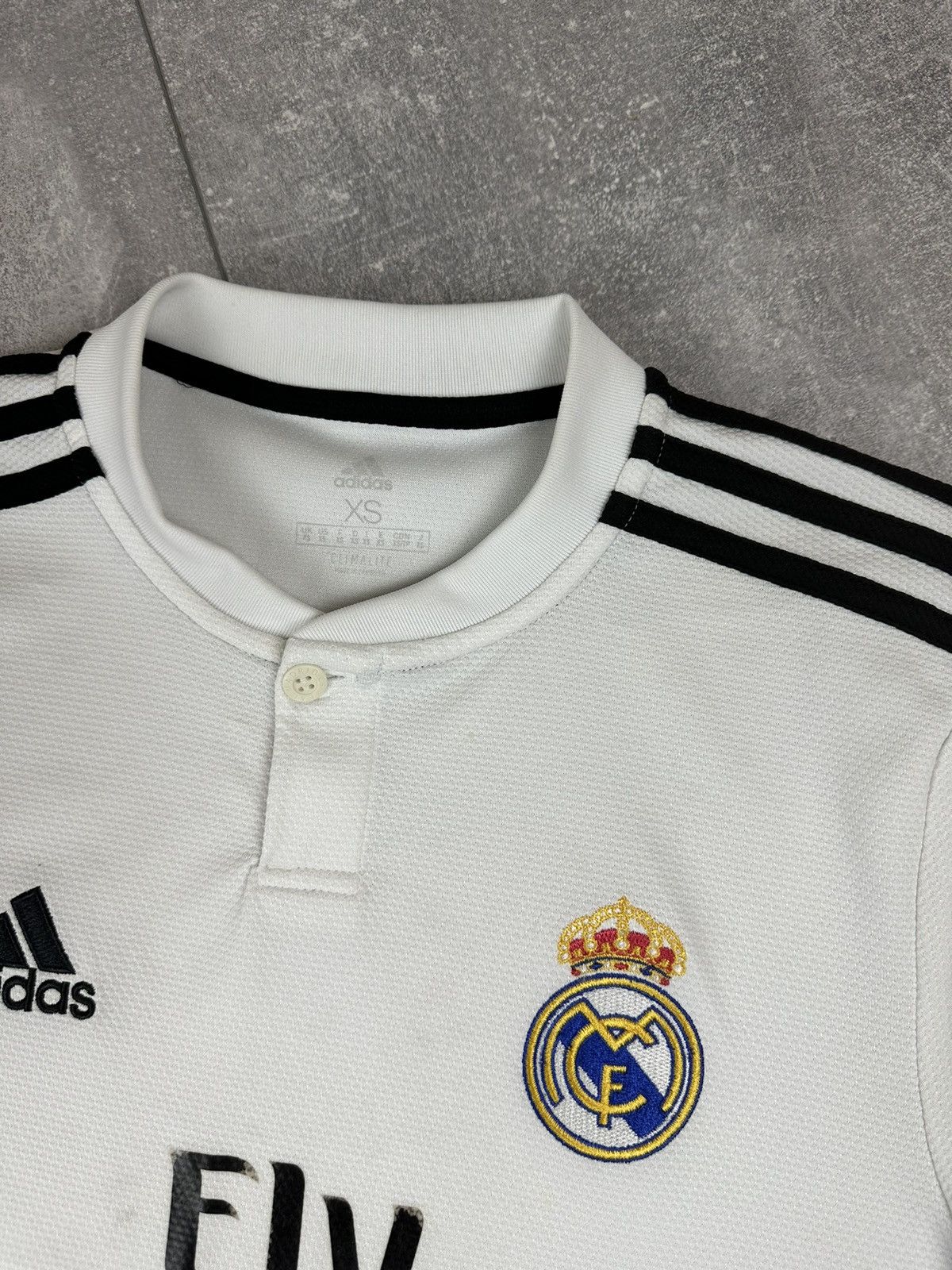 Adidas Adidas Real Madrid FC 2018/19 Home Soccer Jersey Size US XS / EU 42 / 0 - 14 Thumbnail