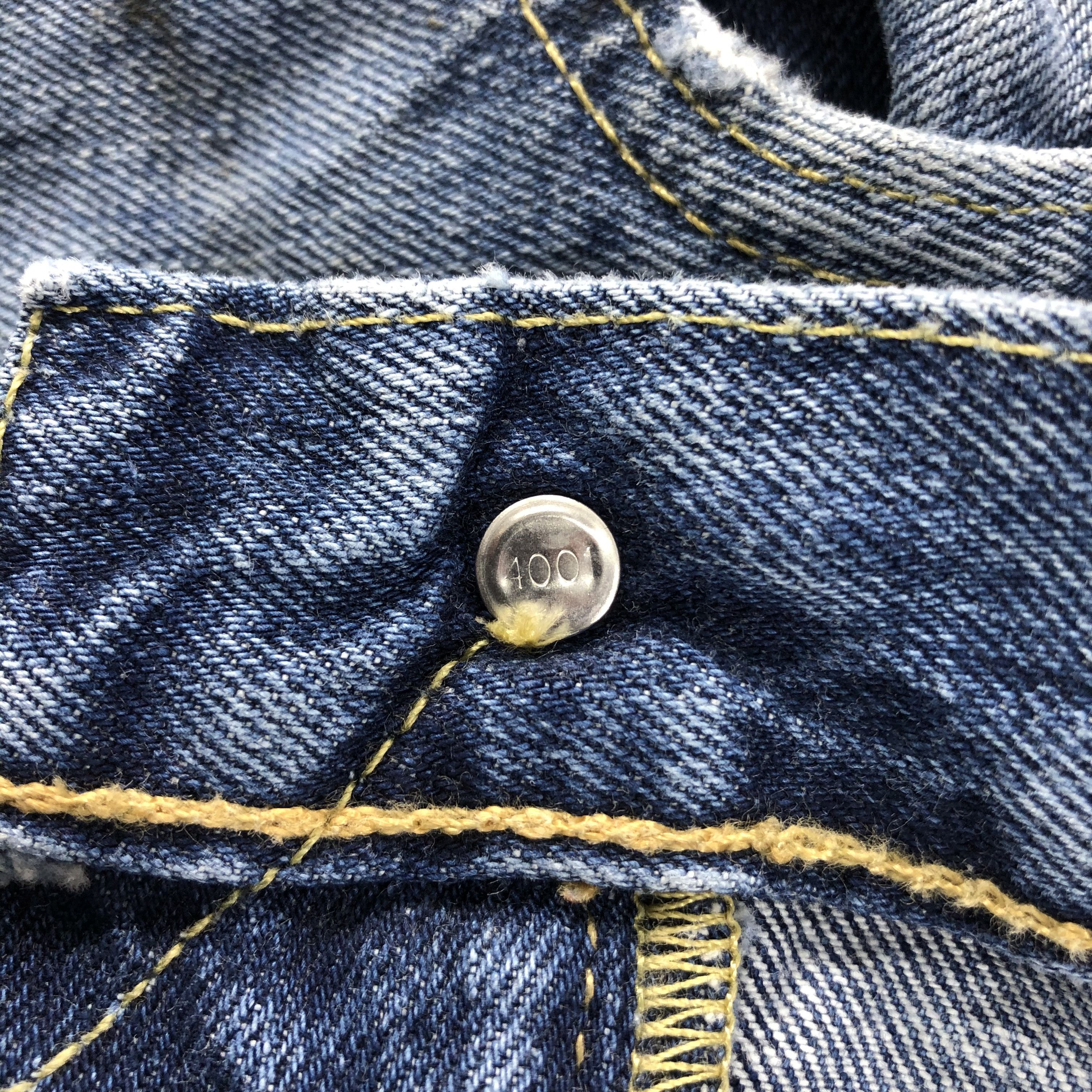 Levi's × Vintage Vintage Blue Wash Levis 569 Jeans-JM2996 Size US 36 / EU 52 - 15 Thumbnail