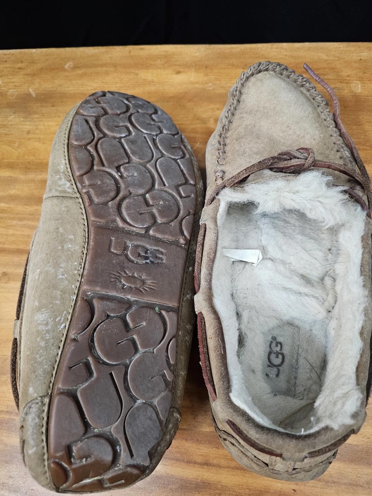 Ugg UGG Suede Moccasin Slippers Womens Size 9 Size US 9 / IT 39 - 4 Thumbnail