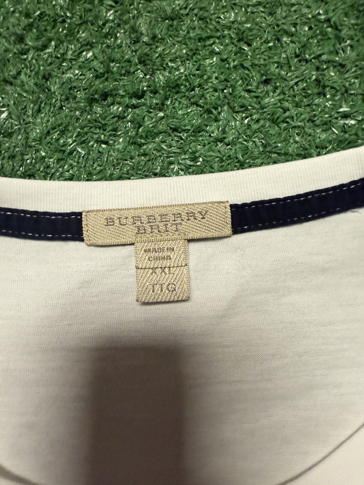 Burberry Burberry brit single stitch tee Size US XXL / EU 58 / 5 - 2 Thumbnail