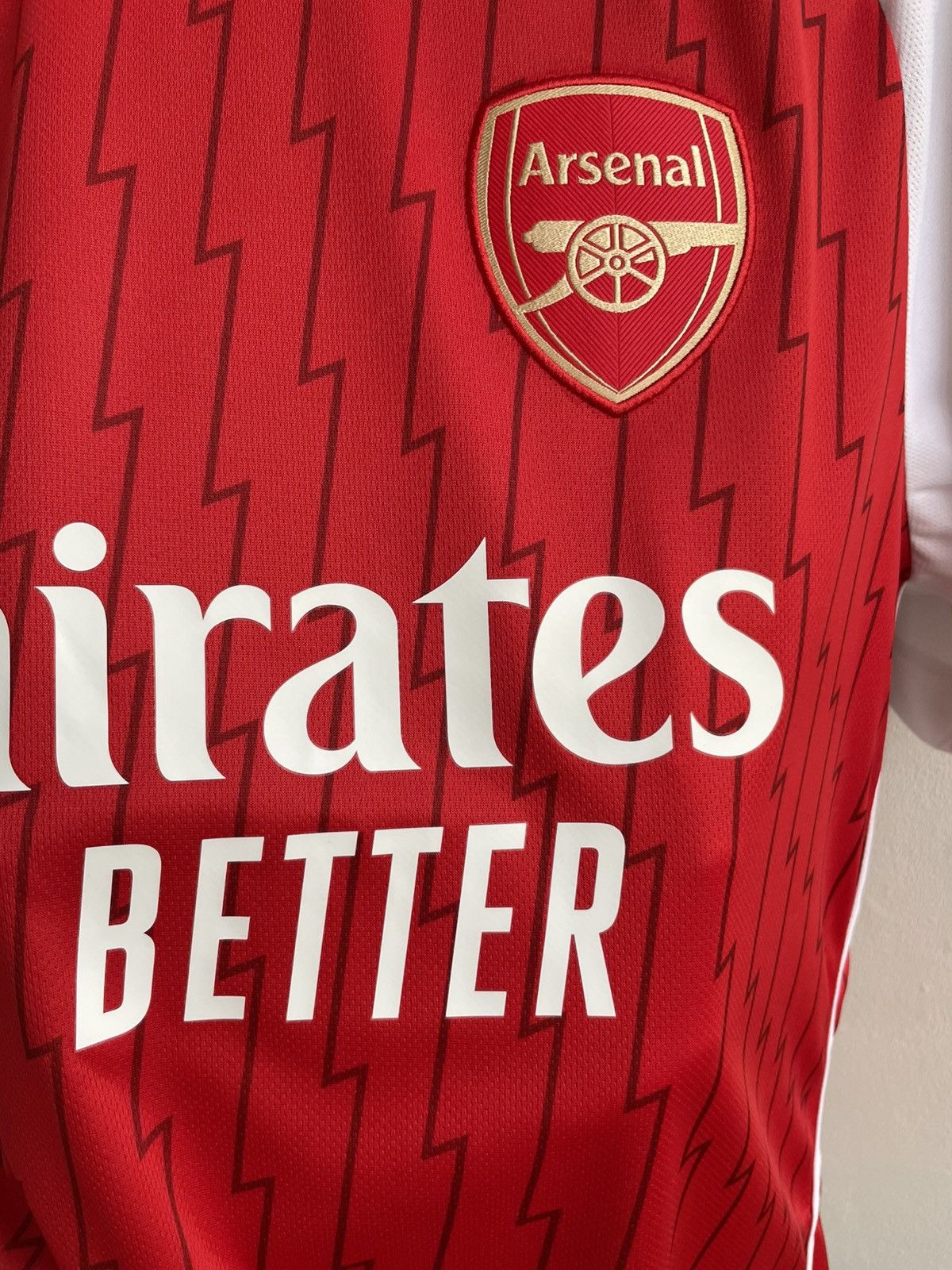 Vintage New Arsenal 2023 2024 Football Shirt Soccer Jersey HR6929 Size US L / EU 52-54 / 3 - 9 Thumbnail