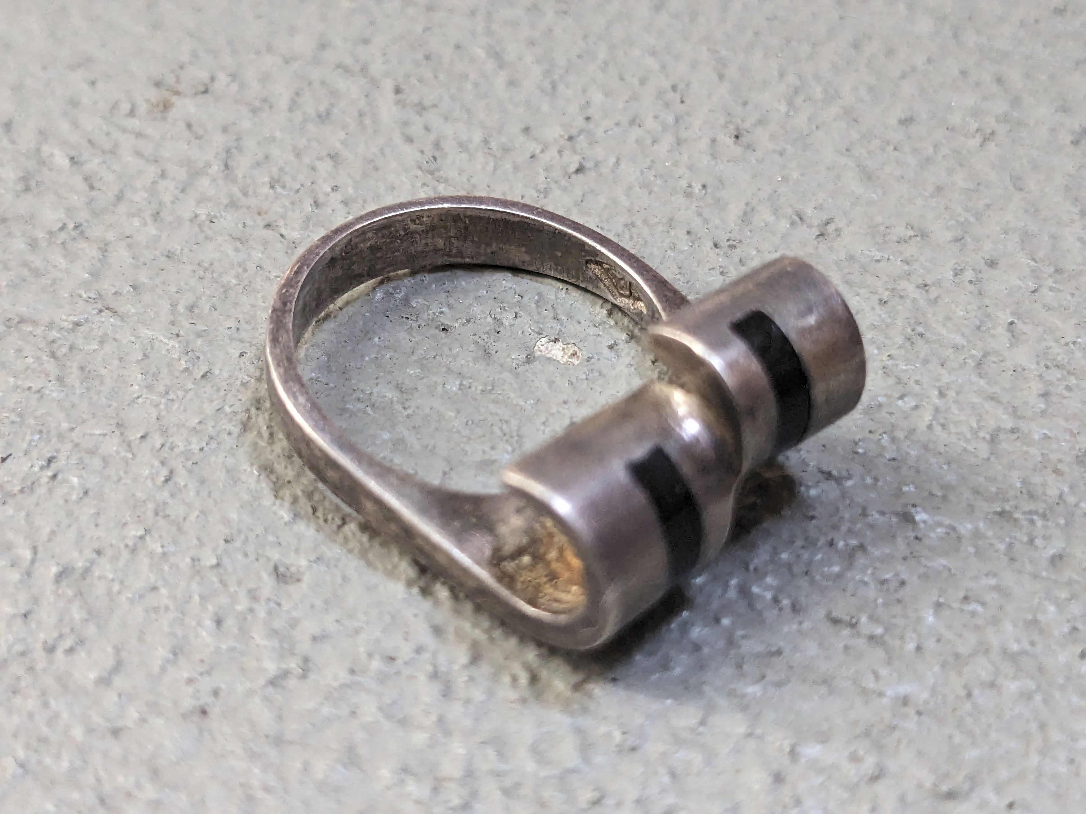 Jewelry Vintage Sterling Silver Ring Size 6.25 Black Onyx Modern Size ONE SIZE - 4 Thumbnail