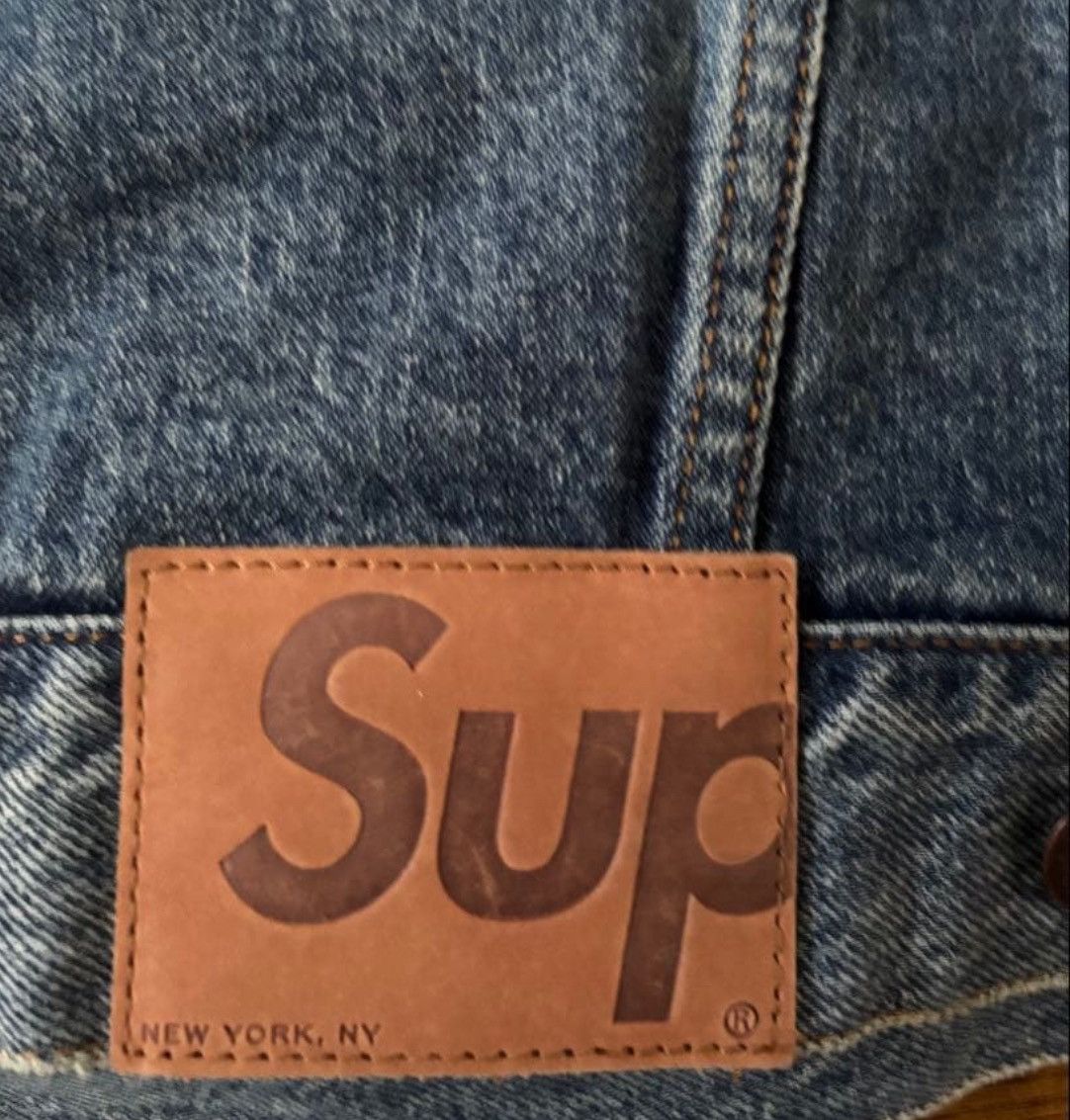 Supreme supreme distressed selvedge trucker jacket Size US S / EU 44-46 / 1 - 4 Thumbnail