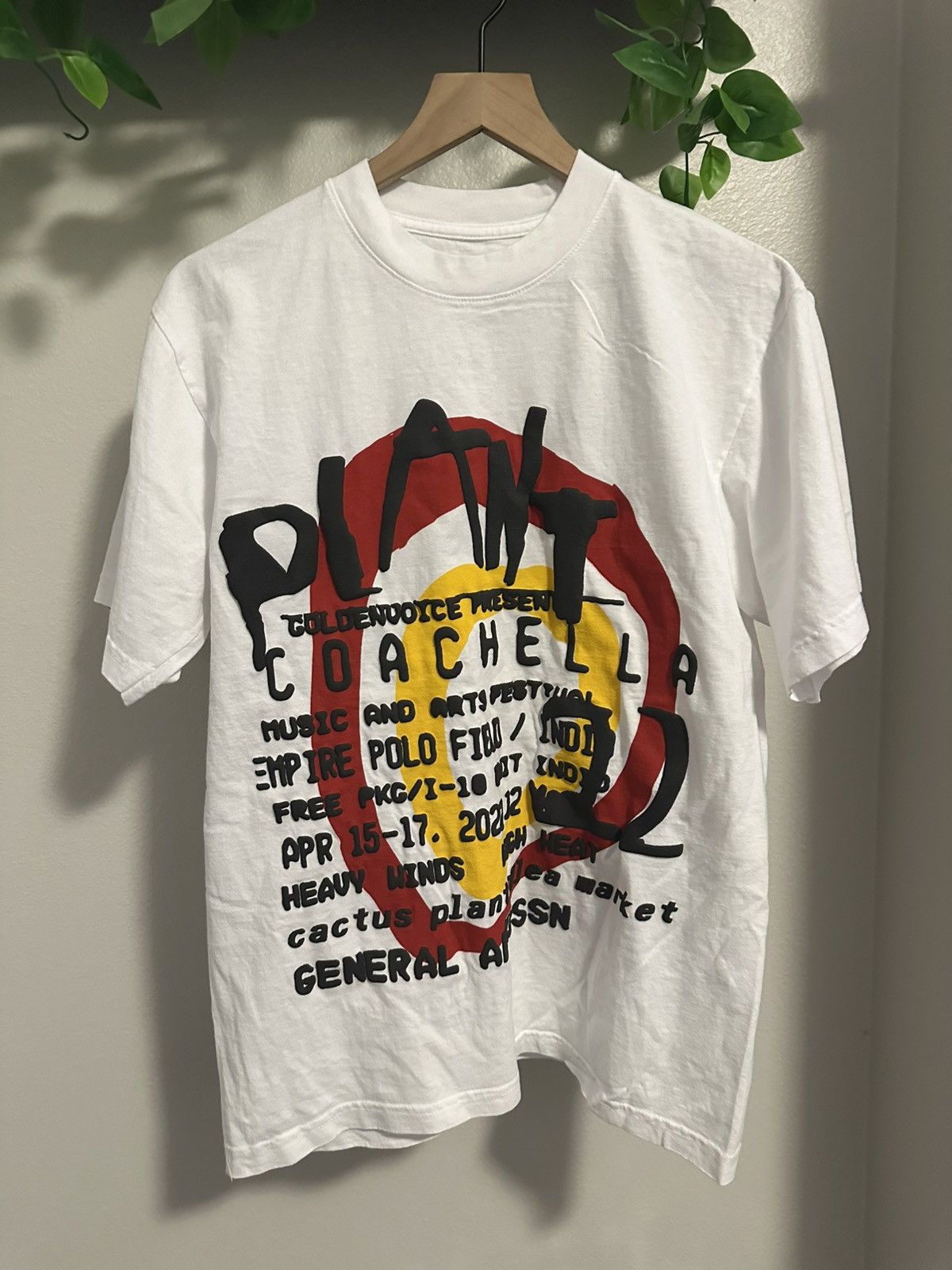 Cactus Plant Flea Market Cactus plant flee market Coachella 2022 shirt. Size US S / EU 44-46 / 1 - 1 Thumbnail