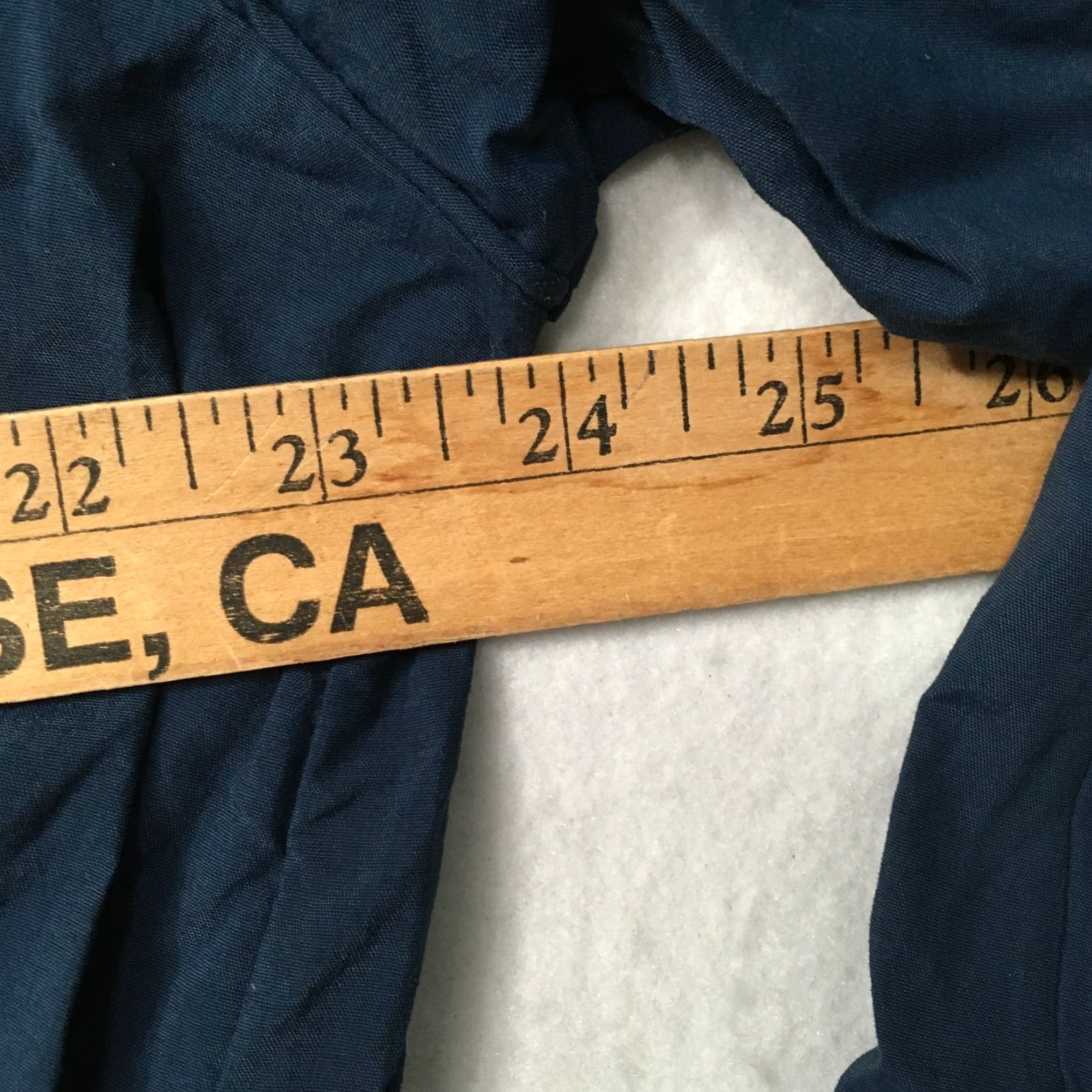 Vintage VINTAGE King Louie Windshirt Jacket BLUE Regular Large USA Windbreaker Mens Size US L / EU 52-54 / 3 - 7 Thumbnail