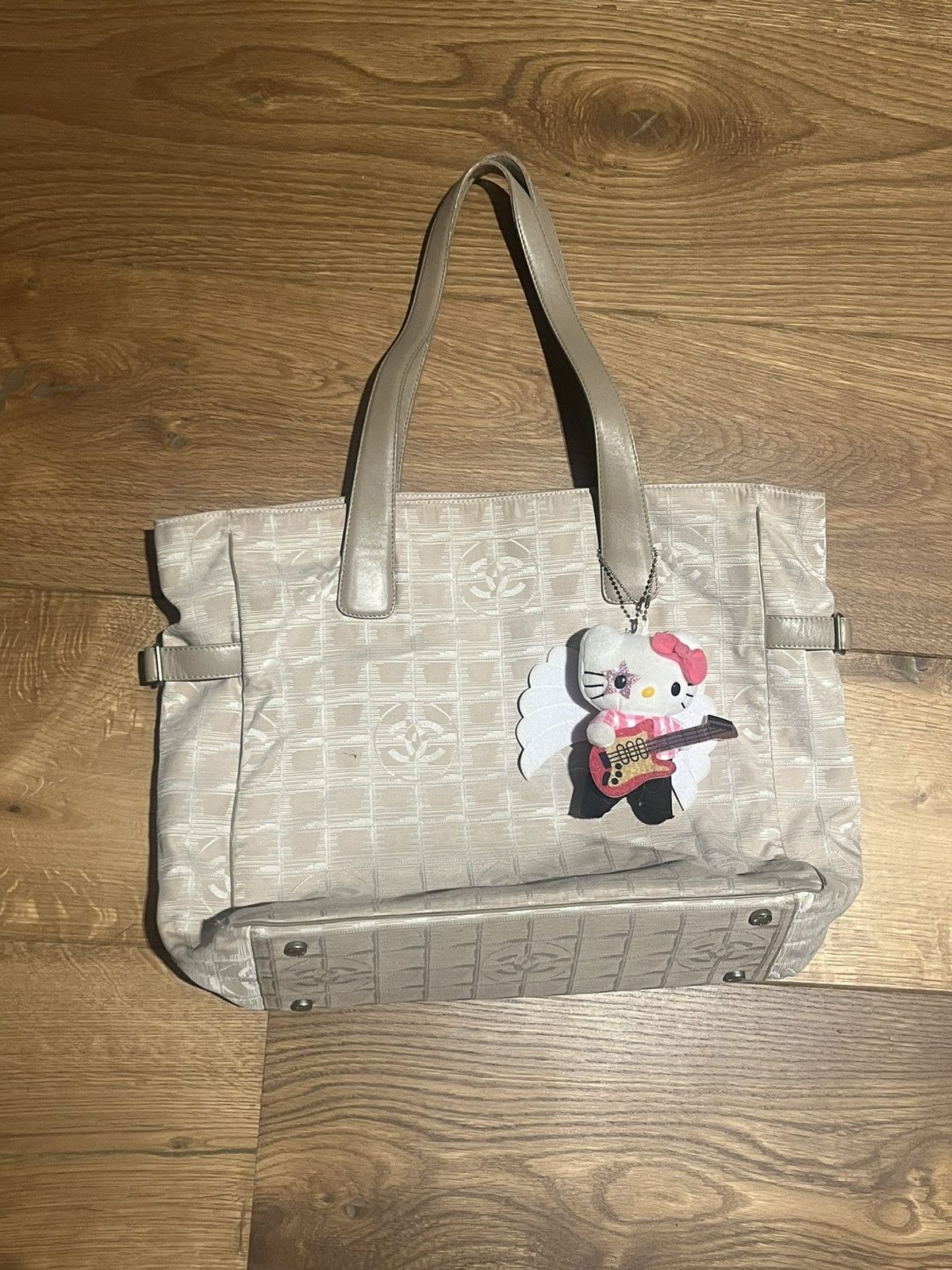 Chanel Chanel Beige Fabric Travel Line Bag Size ONE SIZE - 1 Thumbnail