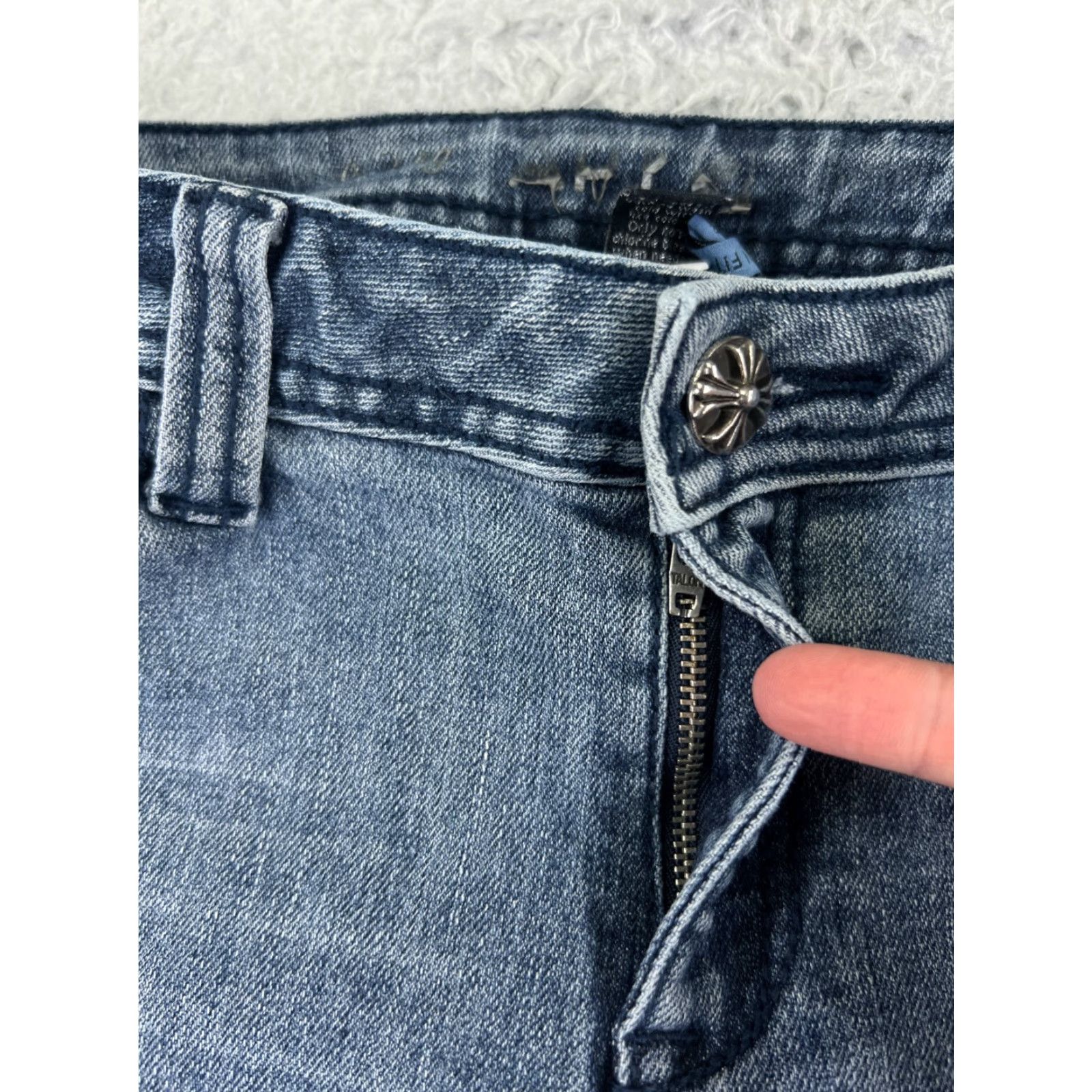 Apt. 9 Apt. 9 Women's Jeans Bootcut Cotton Blend Stretch Blue Denim 29 Waist, Low Rise, Embroidered Accents, 5-Pocket Lifetime Vintage Style Size 29" - 7 Thumbnail