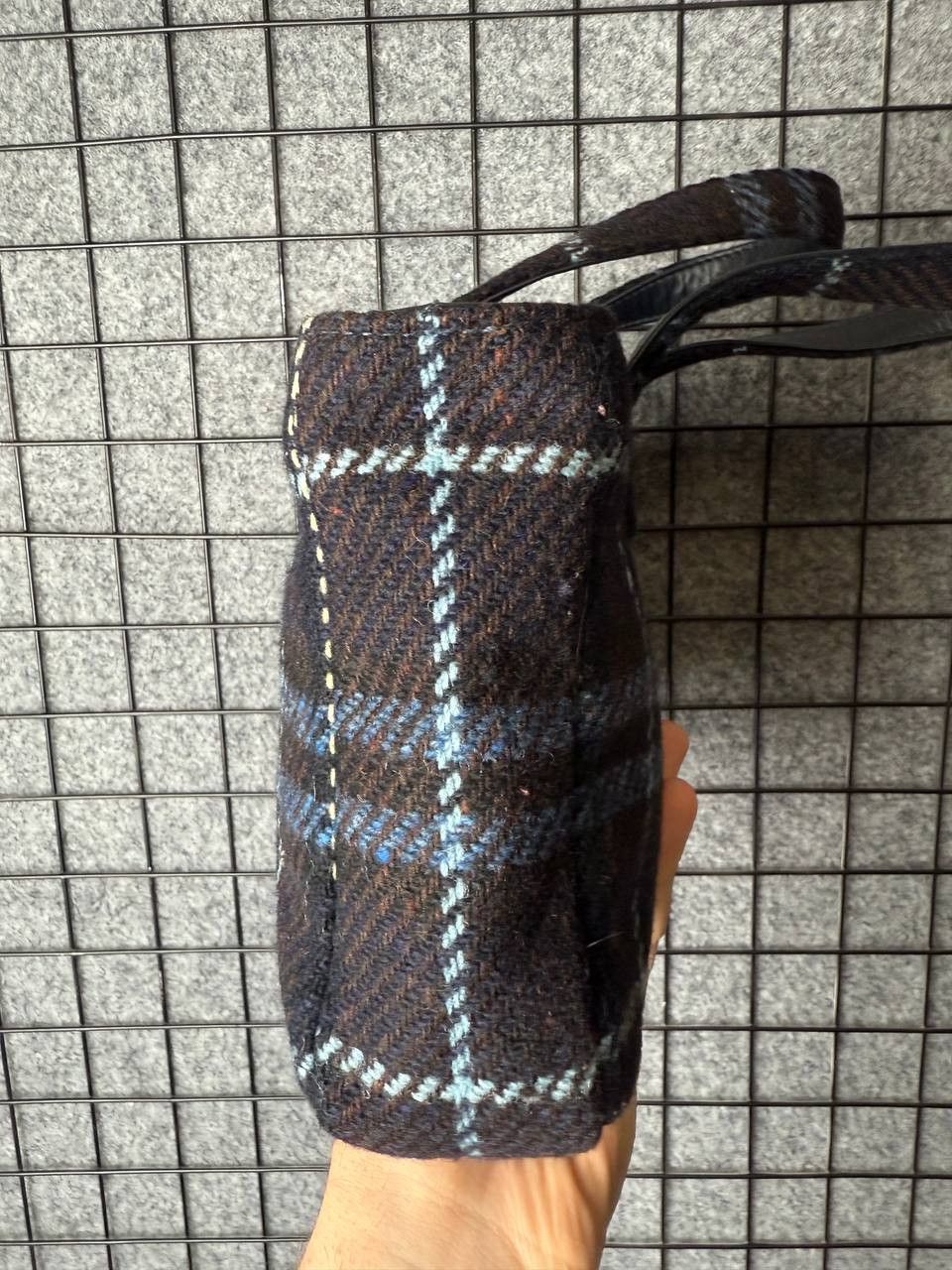 Burberry Burberrys Vintage Nova Check Handbag Tweed Size ONE SIZE - 5 Thumbnail