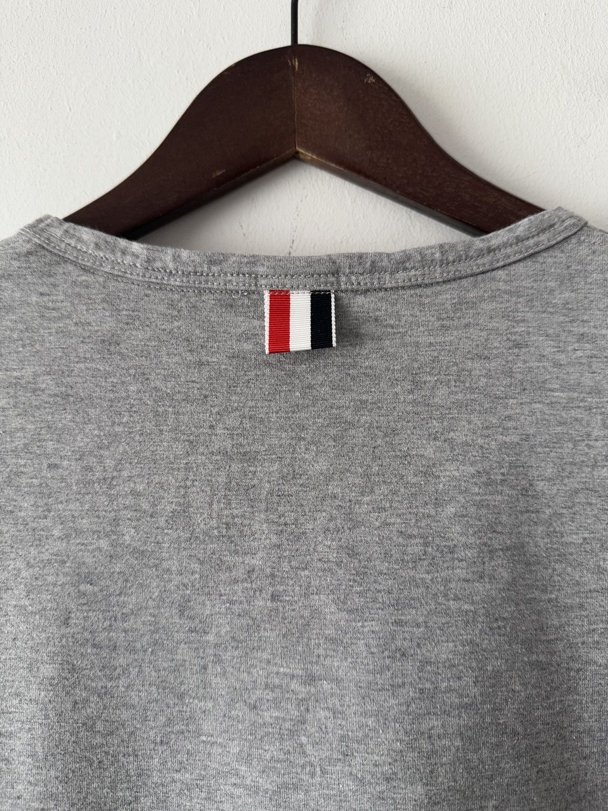 Thom Browne 🔥🔥 Thom Browne Grey Cotton T-Shirt Size US S / EU 44-46 / 1 - 5 Thumbnail