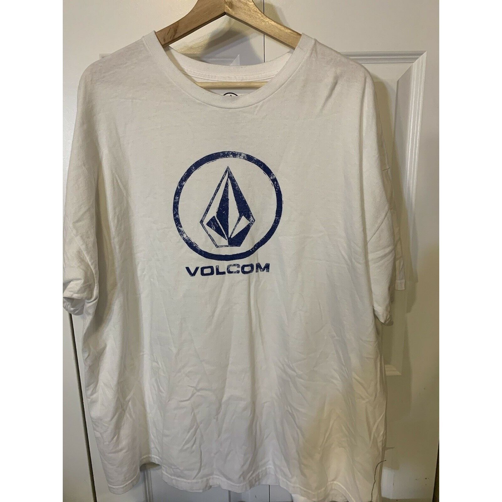 Volcom Volcom T-Shirt Men’s Sz XXL Skate White Blue Size US XXL / EU 58 / 5 - 3 Thumbnail