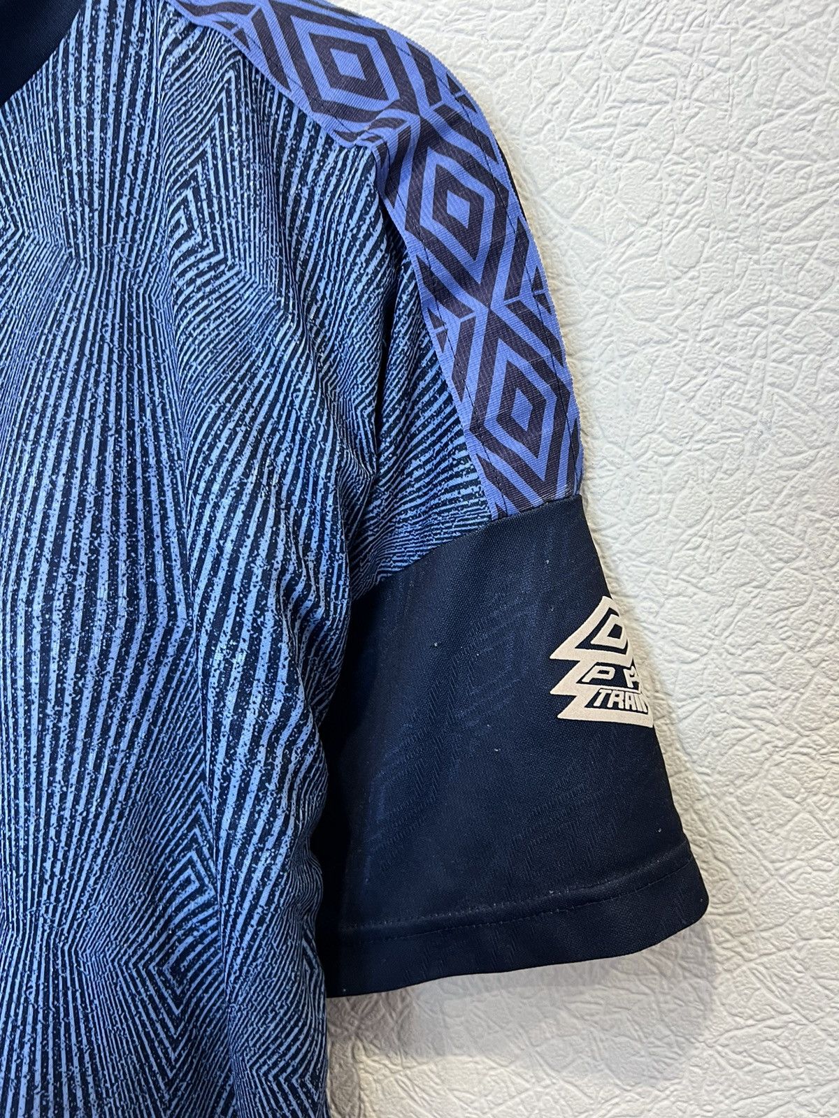 Umbro Vintage Umbro Monogram Crewneck T-shirt Size US XXL / EU 58 / 5 - 4 Thumbnail