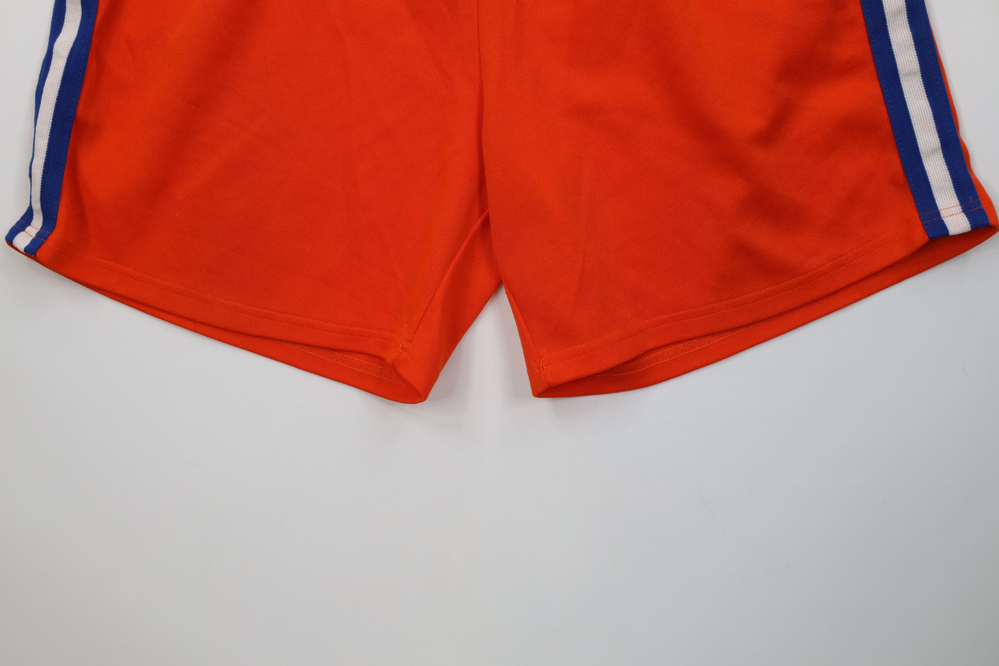 Vintage Vintage 70s Streetwear Knit Above Knee Basketball Shorts USA Size US 34 / EU 50 - 4 Thumbnail