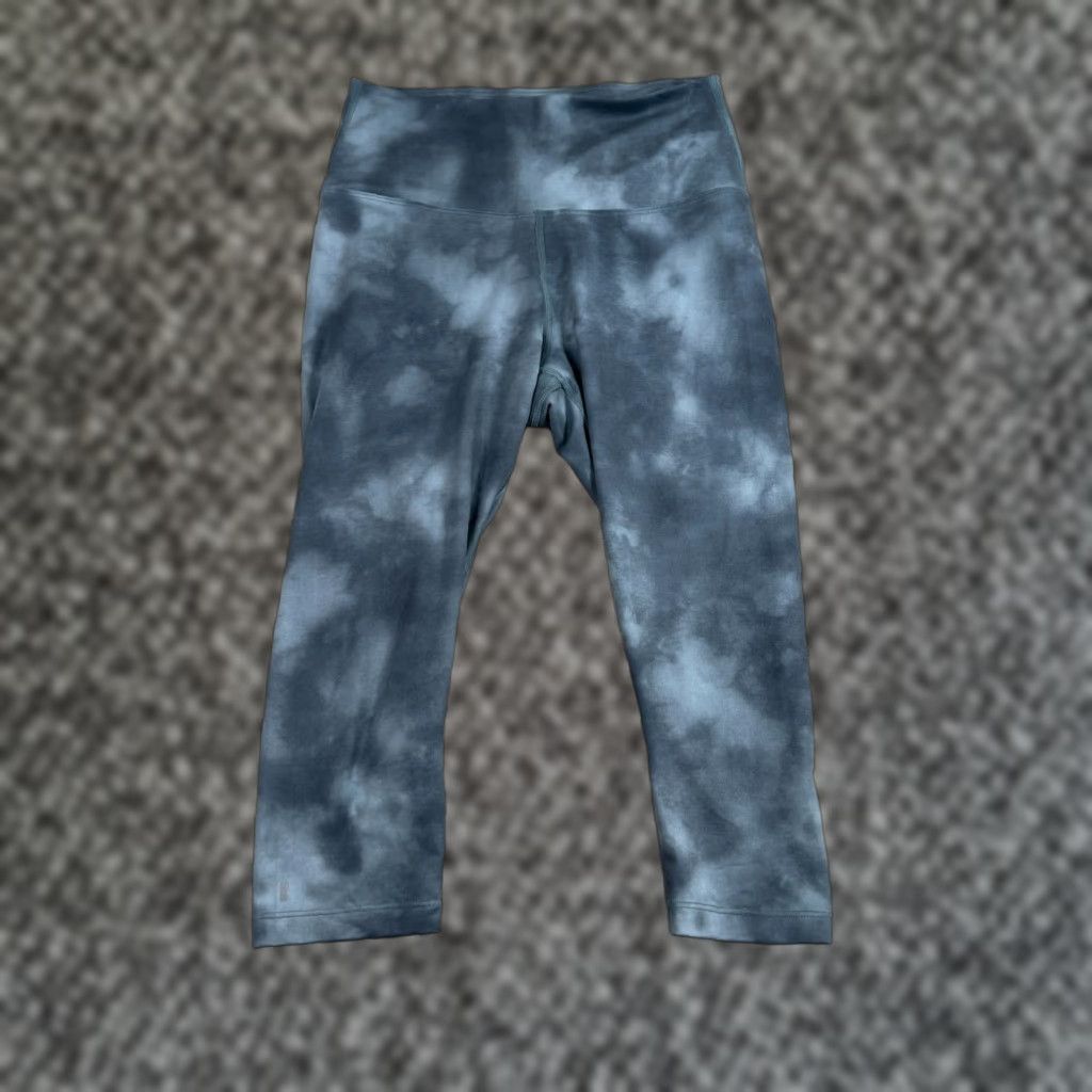 Vintage Nobull Leggings Womens Cropped M Blue Breathable Compression Stretch Nylon Spandex Inseam 20in Solid Athleisure Logo Sports CrossFit Gym Yoga Size 32" / US 10 / IT 46 - 1 Thumbnail
