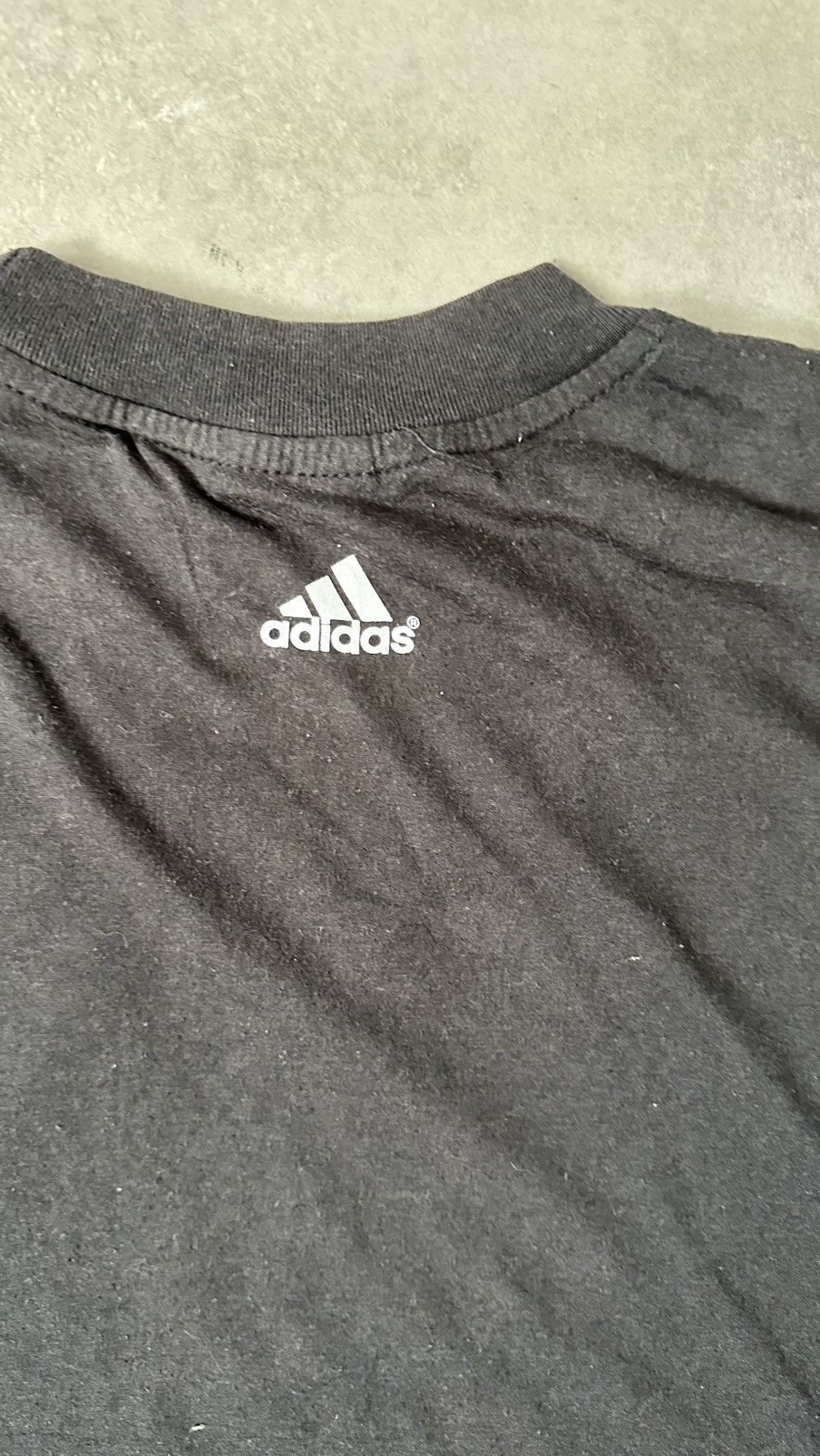 Adidas VINTAGE Y2K ADIDAS TEE Size US XL / EU 56 / 4 - 7 Thumbnail