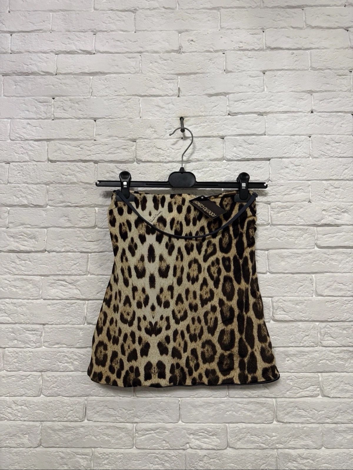 Roberto Cavalli Roberto Cavalli Double Sided Tube Top Leopard Pattern Sz M Size M / US 6-8 / IT 42-44 - 1 Thumbnail