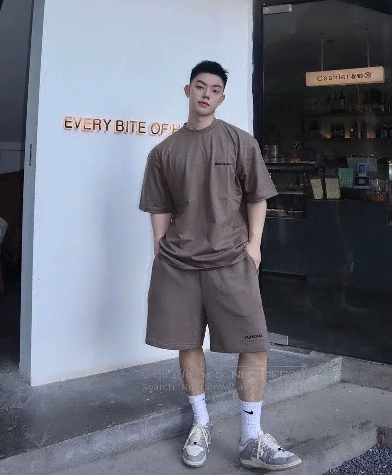Balenciaga Balenciaga size XXS Letter Logo Dark Gray Casual Shorts Size US 27 - 2 Thumbnail