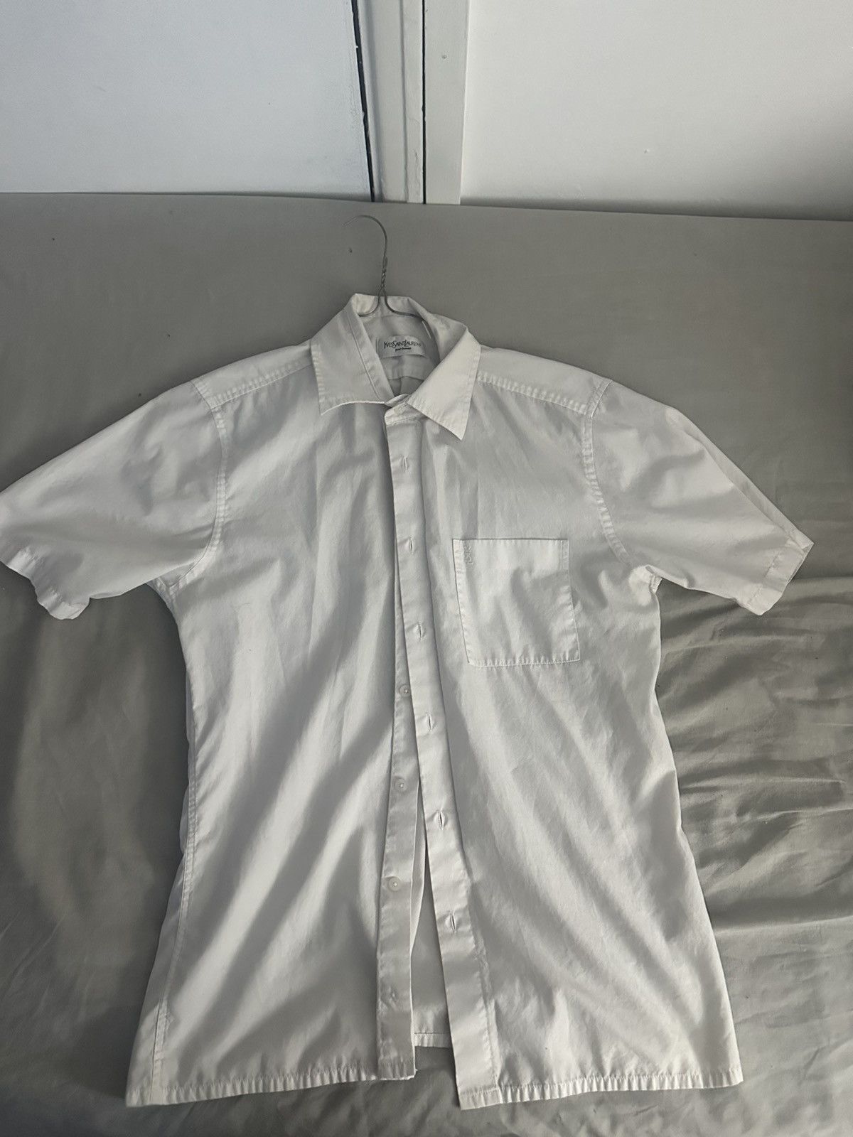 Yves Saint Laurent Yves saint laurent white button down shirt Size US M / EU 48-50 / 2 - 1 Thumbnail