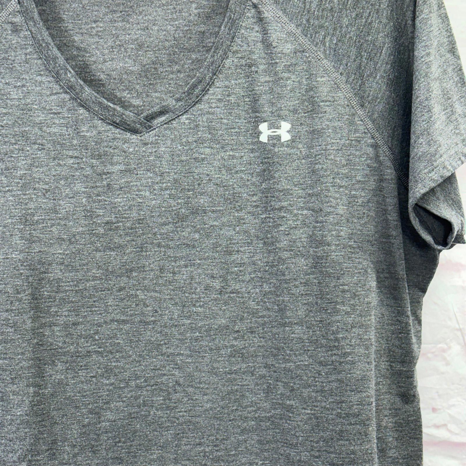 Under Armour Under Armour Women's Grey V-Neck T-Shirt XL Size XL / US 12-14 / IT 48-50 - 2 Thumbnail