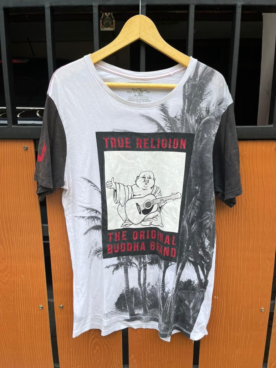 True Religion true religion AOP graphic tee tshirt Size US M / EU 48-50 / 2 - 1 Thumbnail