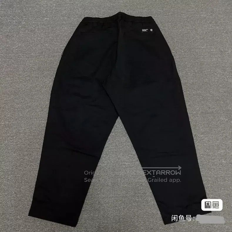 Neighborhood Neighborhood size M jogging pants Size US 27 - 1 Thumbnail
