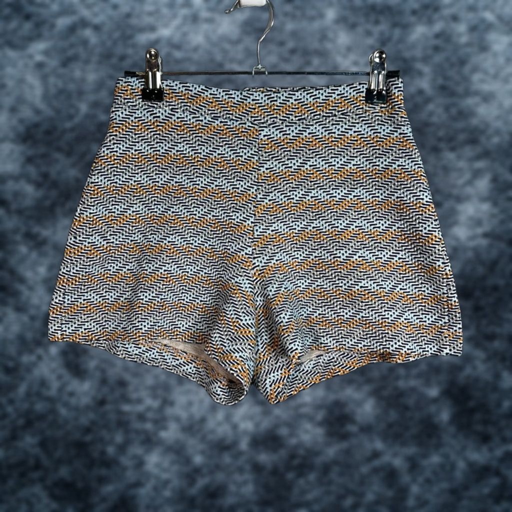 Zara Zara Trafaluc Womens Small Zigzag Textured High Waist Shorts Size 28" / US 6 / IT 42 - 1 Thumbnail