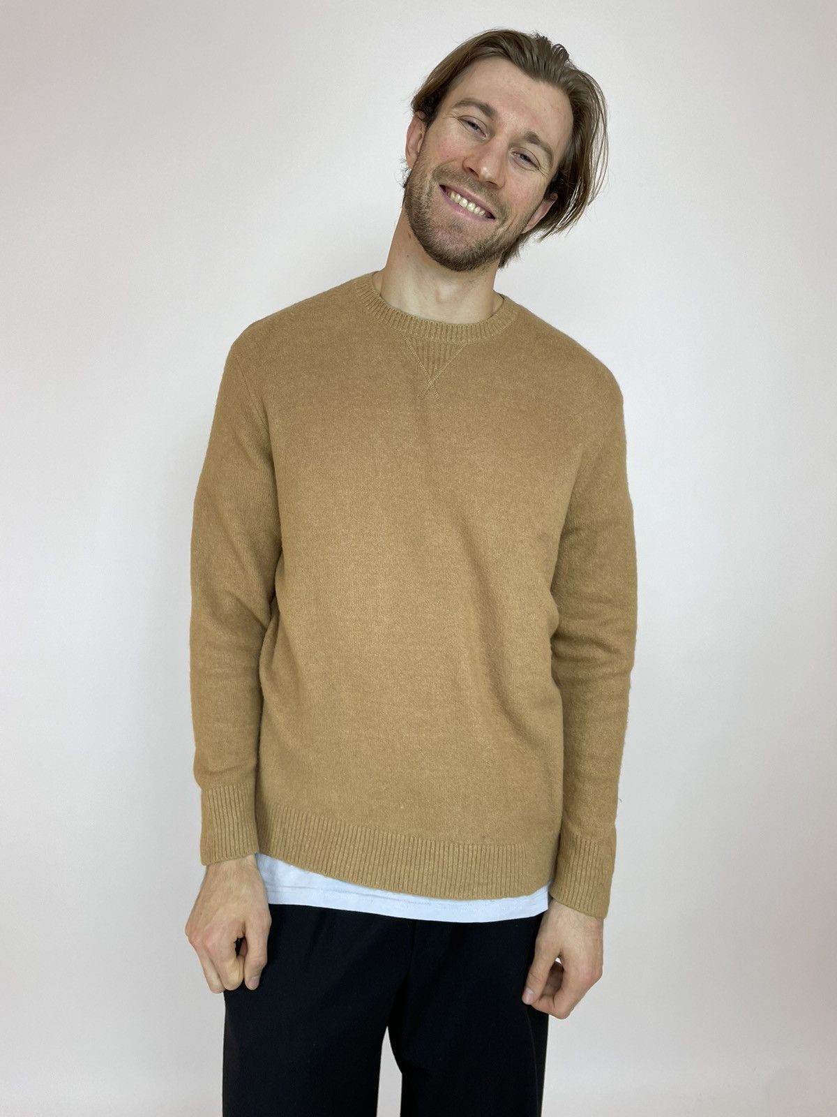 JW Anderson × Uniqlo JW ANDERSON x Uniqlo Wool Blend sweater Mens jumper size L Size US L / EU 52-54 / 3 - 3 Thumbnail