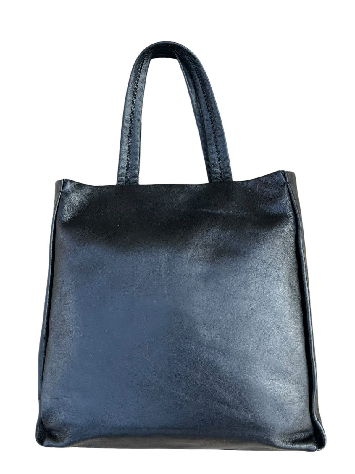 Leather × Moschino Vintage MOSCHINO Patina Black Leather Tote Bag Size ONE SIZE - 9 Thumbnail