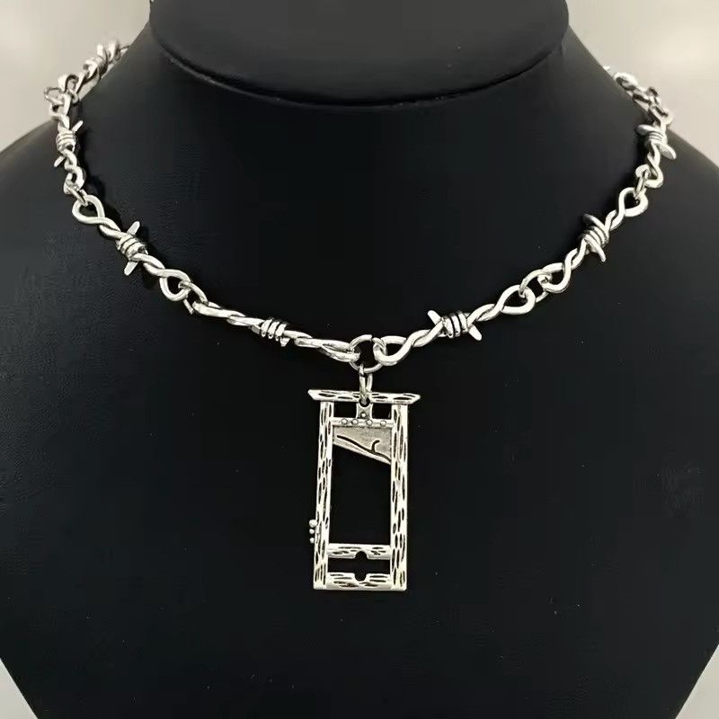Jewelry Small Wire Brambles Choker Necklace Size ONE SIZE - 1 Thumbnail