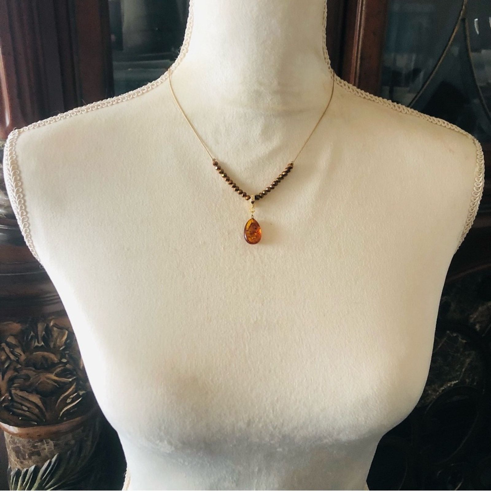 Handmade Handcrafted simulated amber raindrop pendant chain necklace Size ONE SIZE - 4 Thumbnail