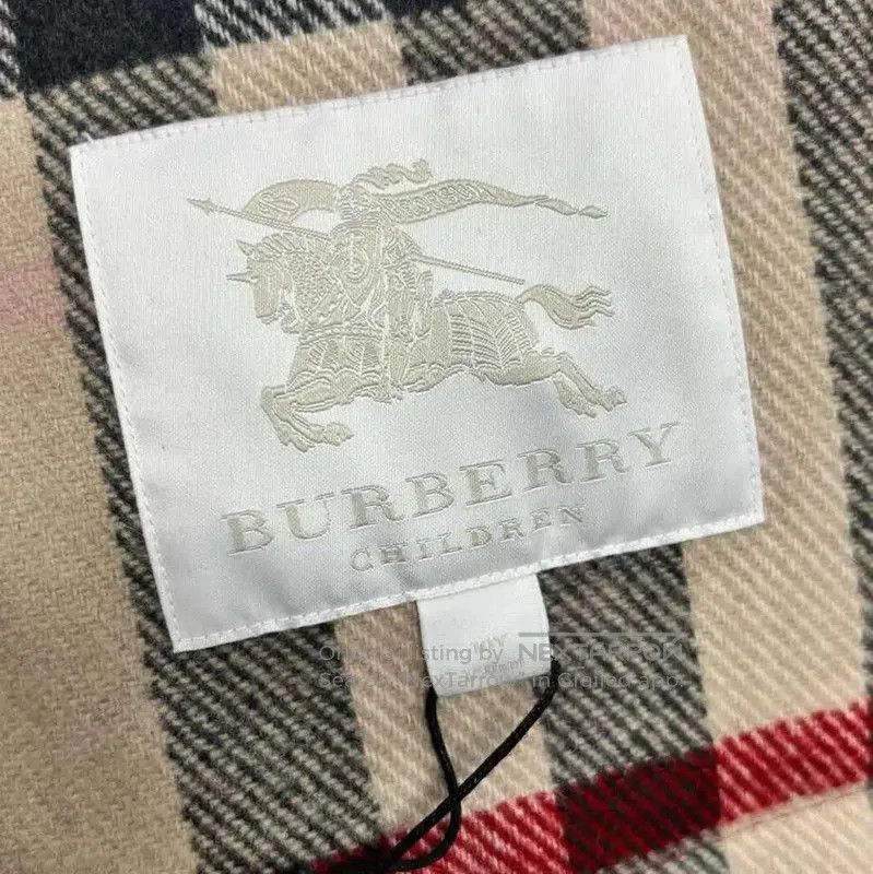 Burberry Burberry Pink Wool Mid-Length Women's Coat. Size M / US 6-8 / IT 42-44 - 8 Thumbnail