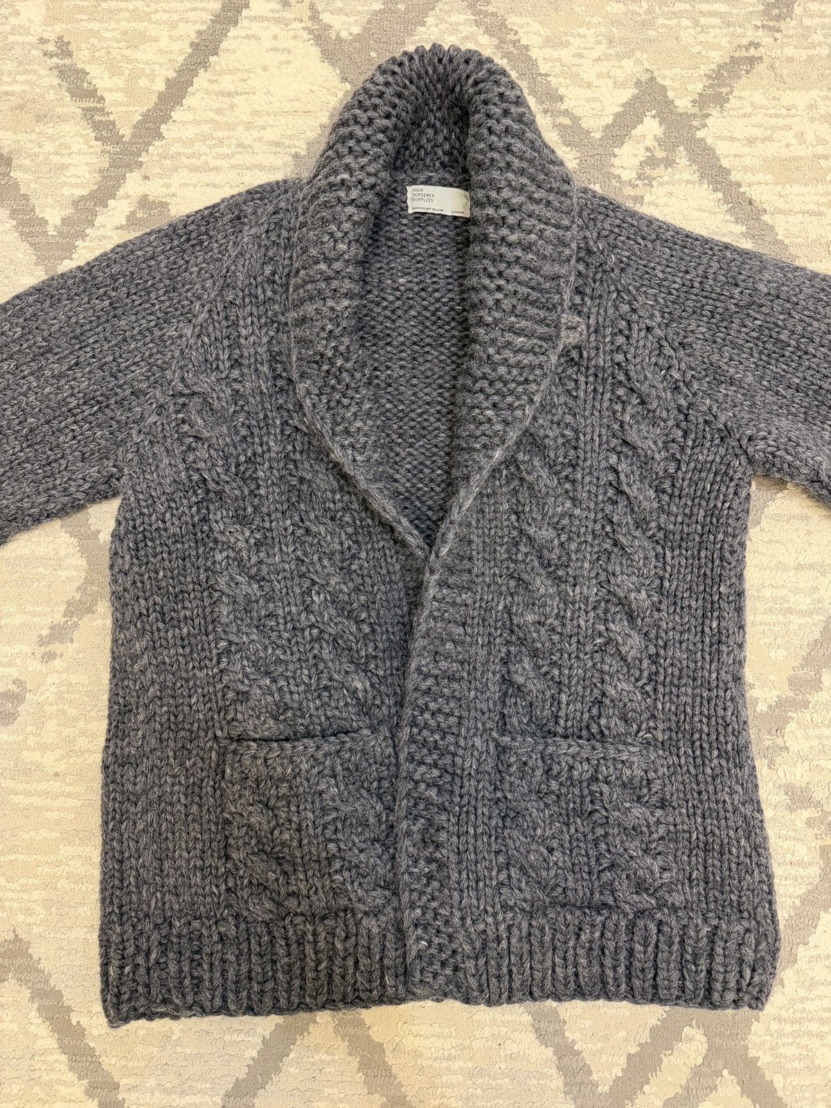 Four Horsemen Four Horsemen Supplies Shawl Thick Knit Cardigan Large Size US L / EU 52-54 / 3 - 1 Thumbnail