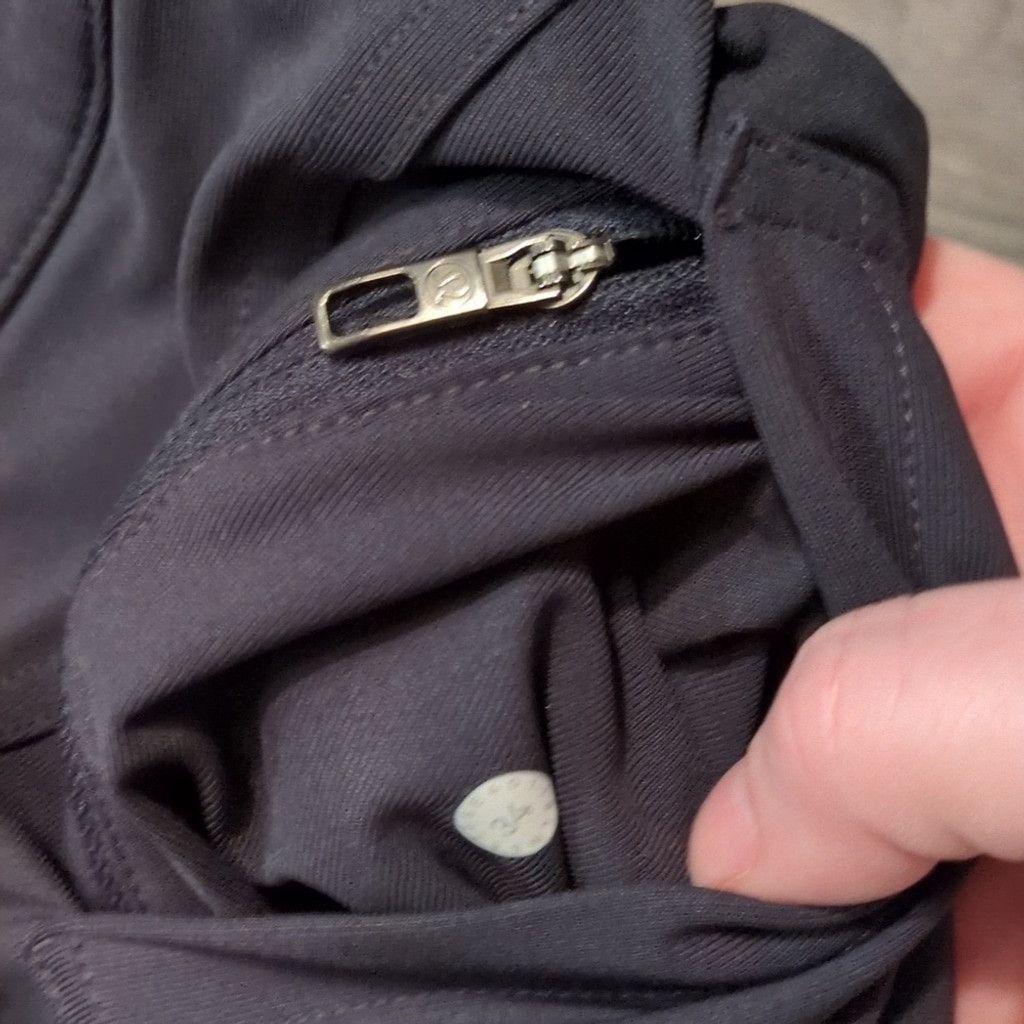 Lululemon Lululemon ABC Pant Classic Obsidian Size 34 Size US 34 / EU 50 - 6 Thumbnail