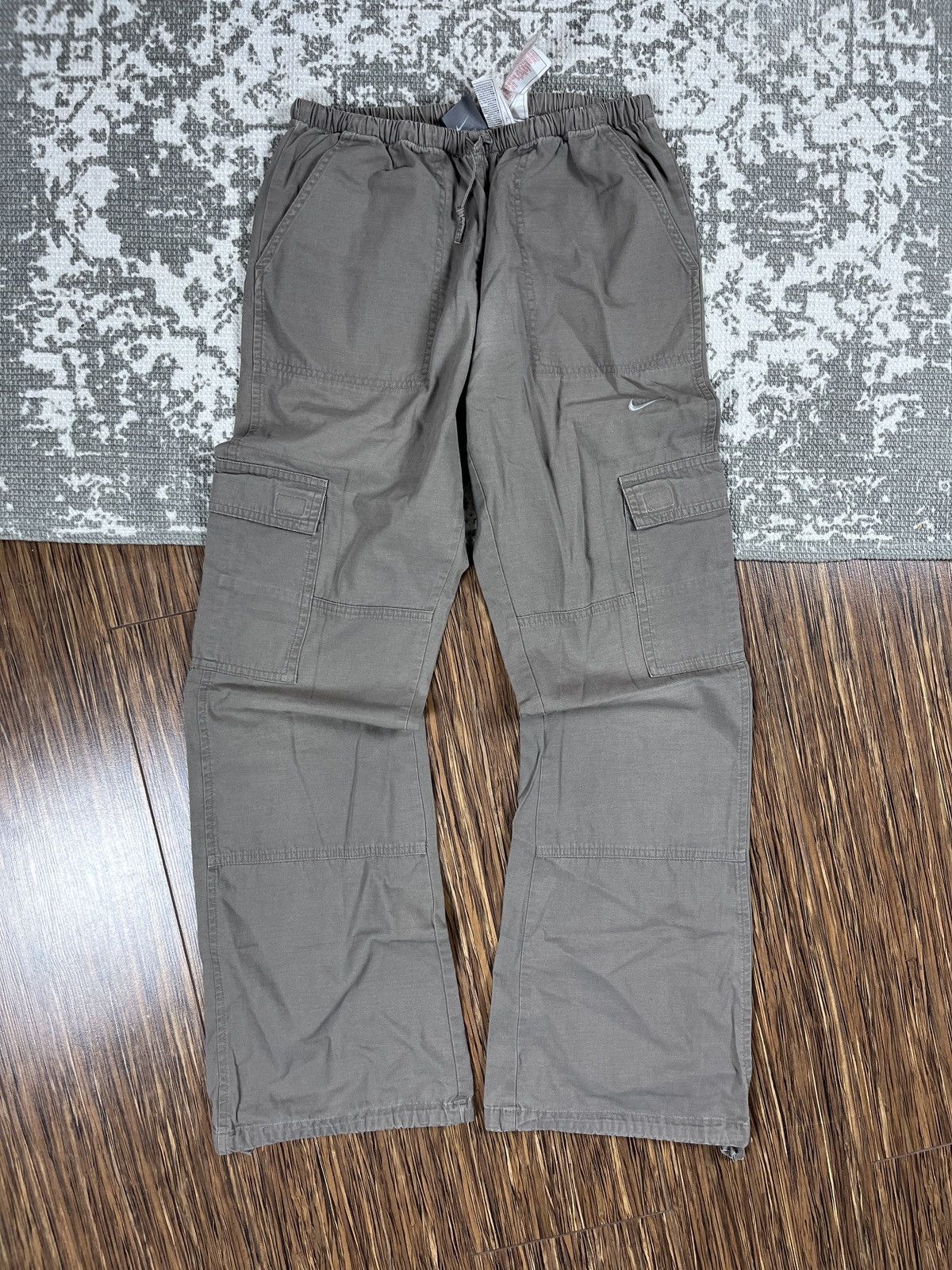 Nike × Vintage ➕ vintage y2k Nike bell bottoms cargo flares streetwear Size 28" / US 6 / IT 42 - 1 Thumbnail