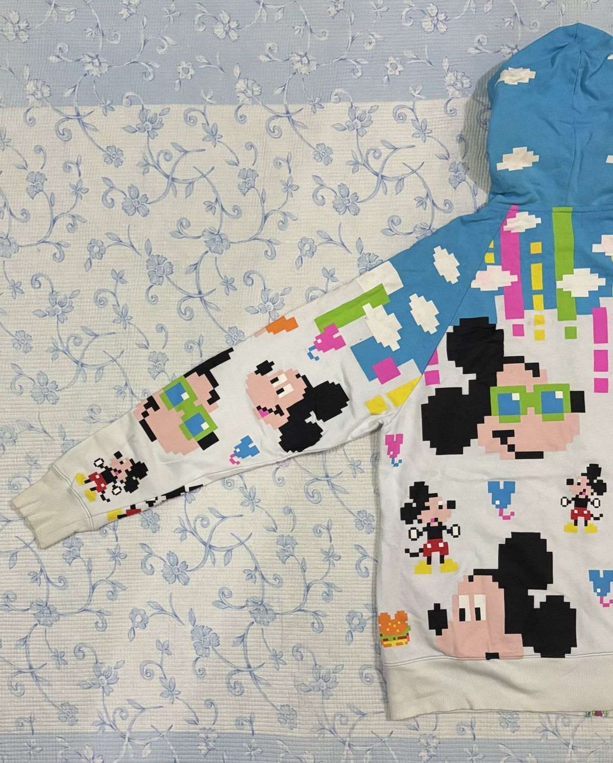 Disney Disney Mickey Mouse Hoodies Sweater Size US XL / EU 56 / 4 - 9 Thumbnail