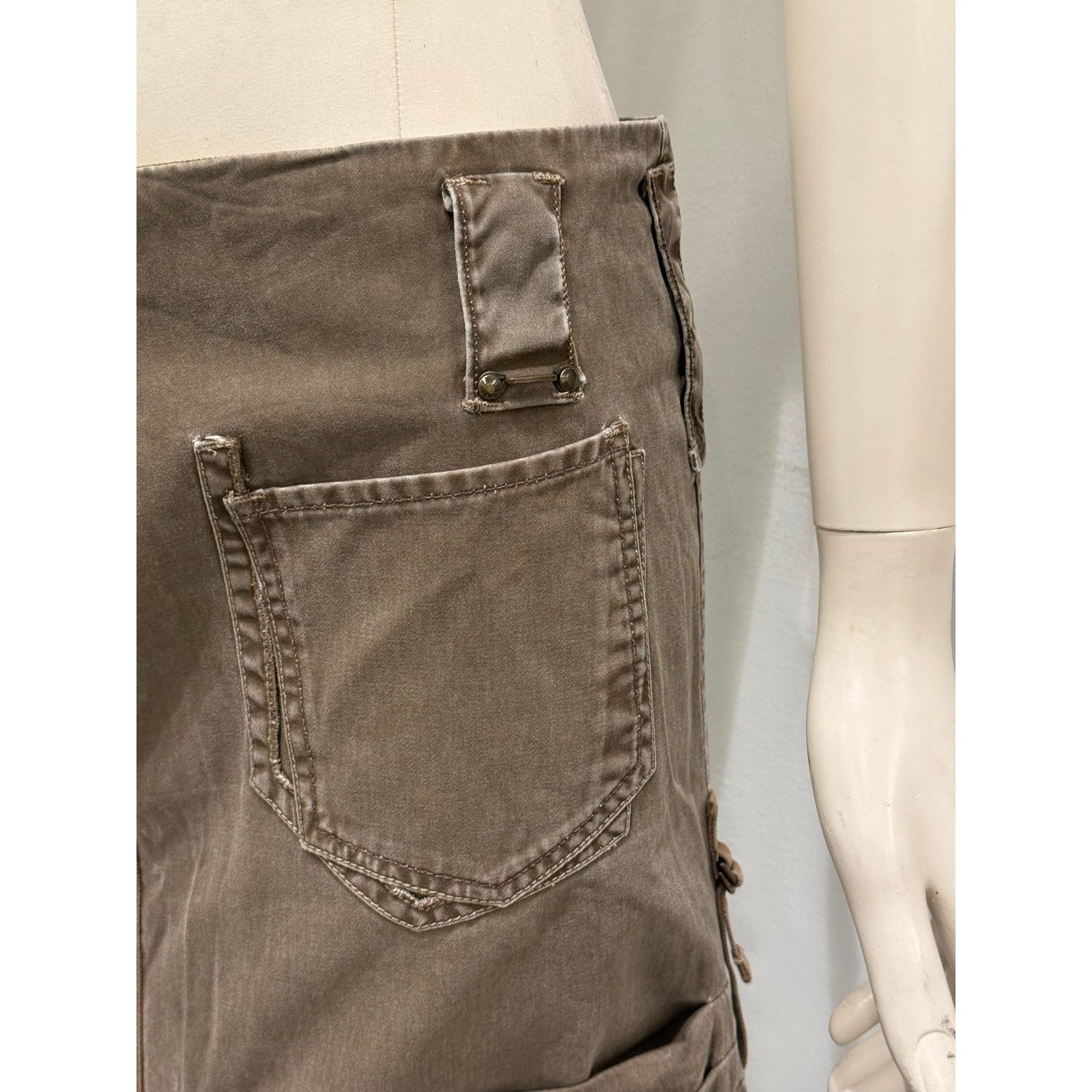 Marithe + Francois Girbaud 2000s Marithe Francois Girbaud asymmetrical skirt Size 24" / US 00 / IT 34 - 5 Thumbnail