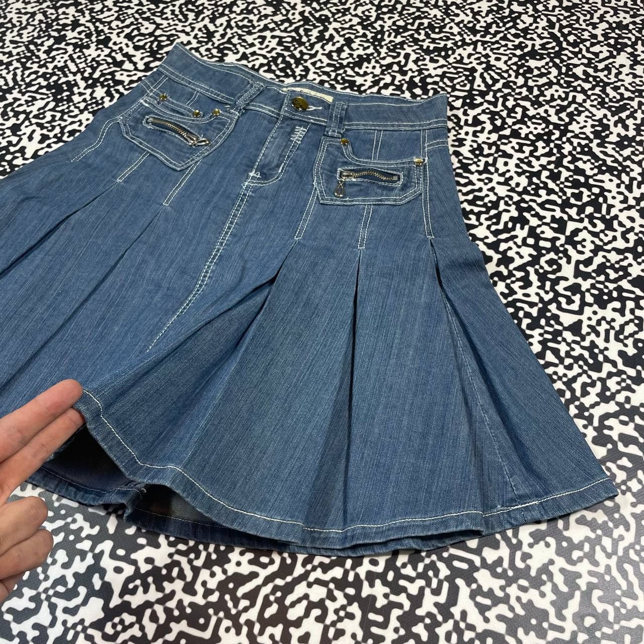 Japanese Brand Vintage Y2K Japanese Denim Flared Midi Skirt Retro Style Size 28" / US 6 / IT 42 - 10 Thumbnail